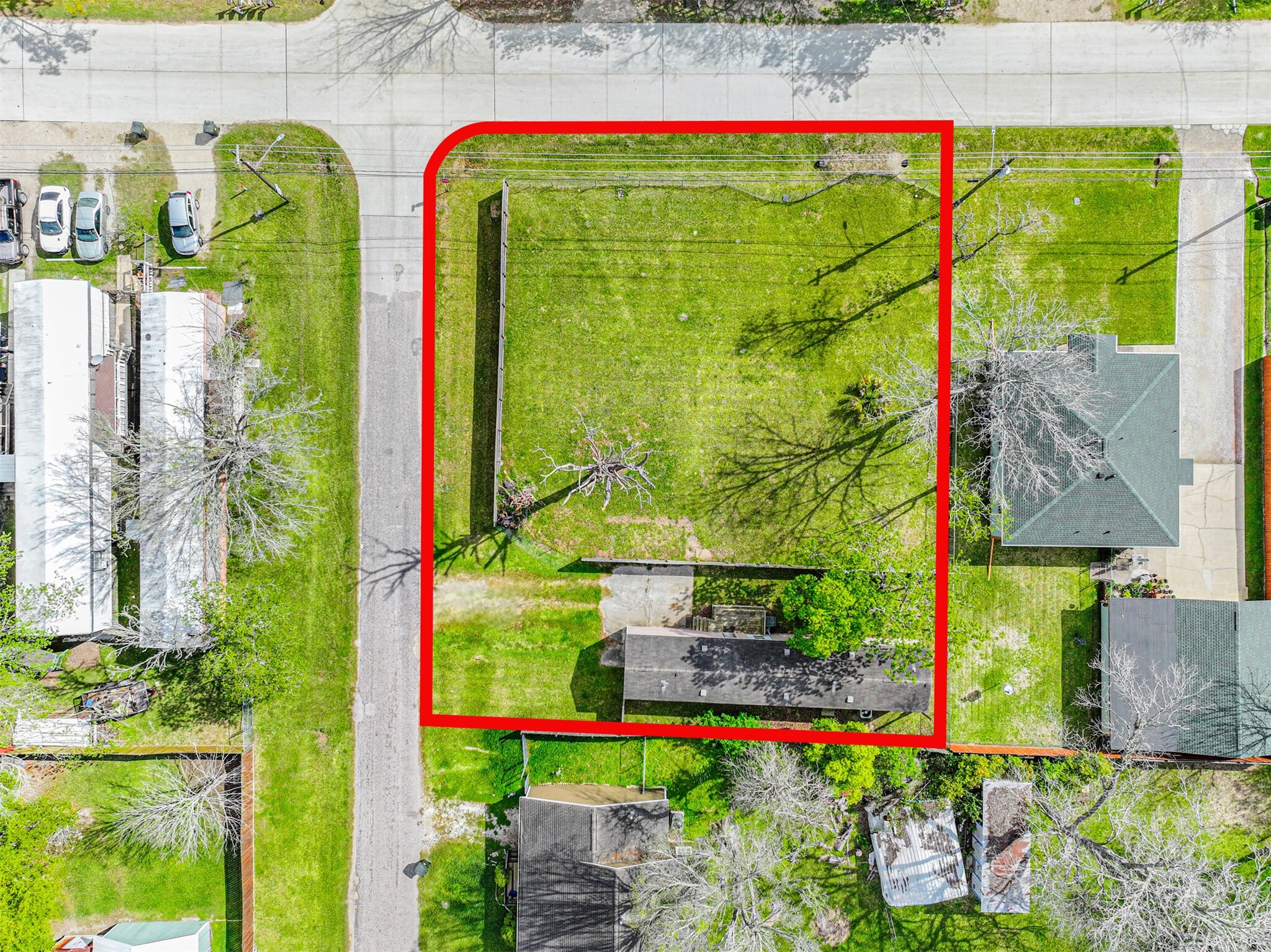 4702 10th Street, Bacliff, TX 77518