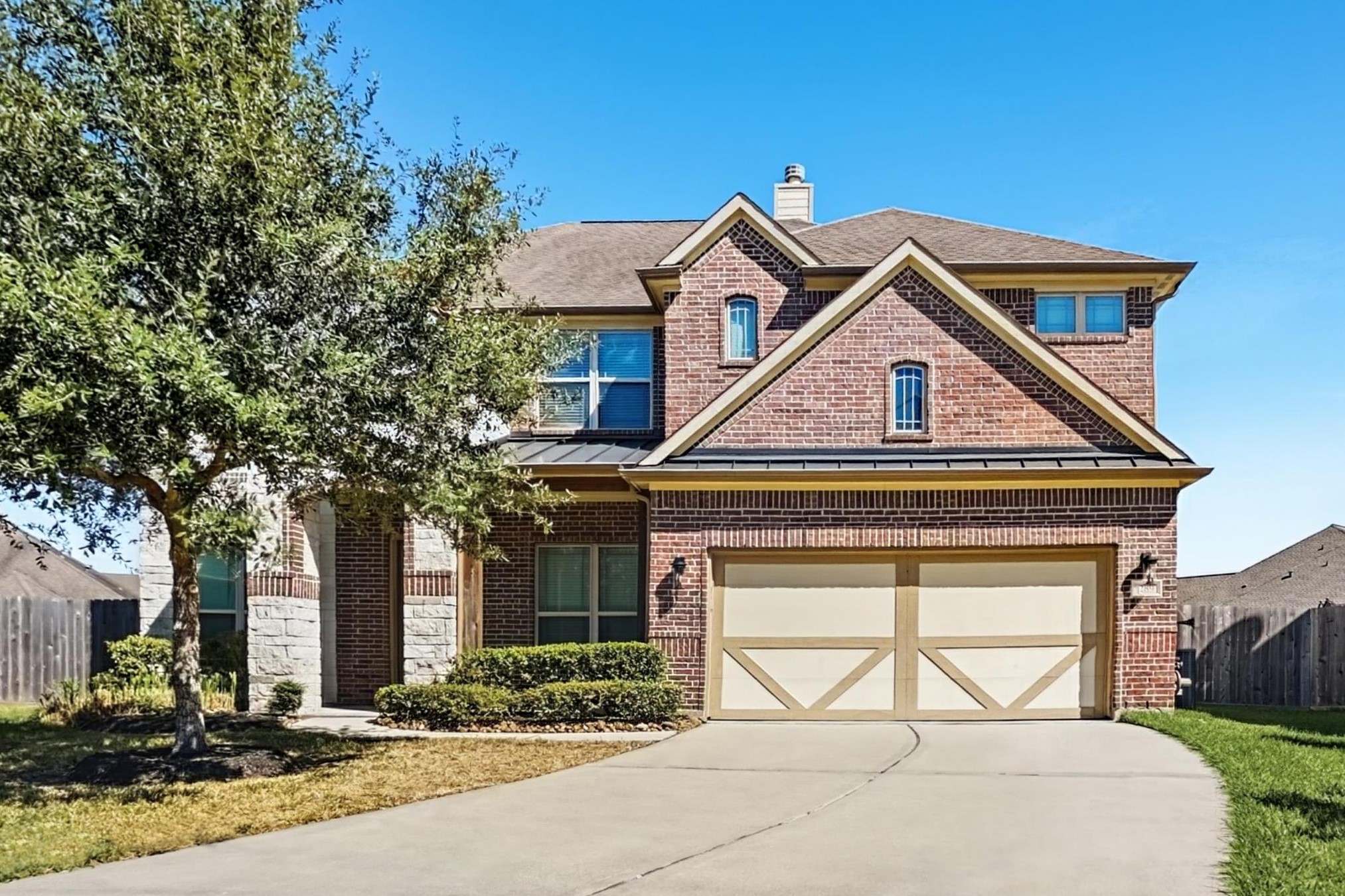 289 W Bend Drive, League City, TX 77573 289 W Bend Drive, League City, TX 77573
