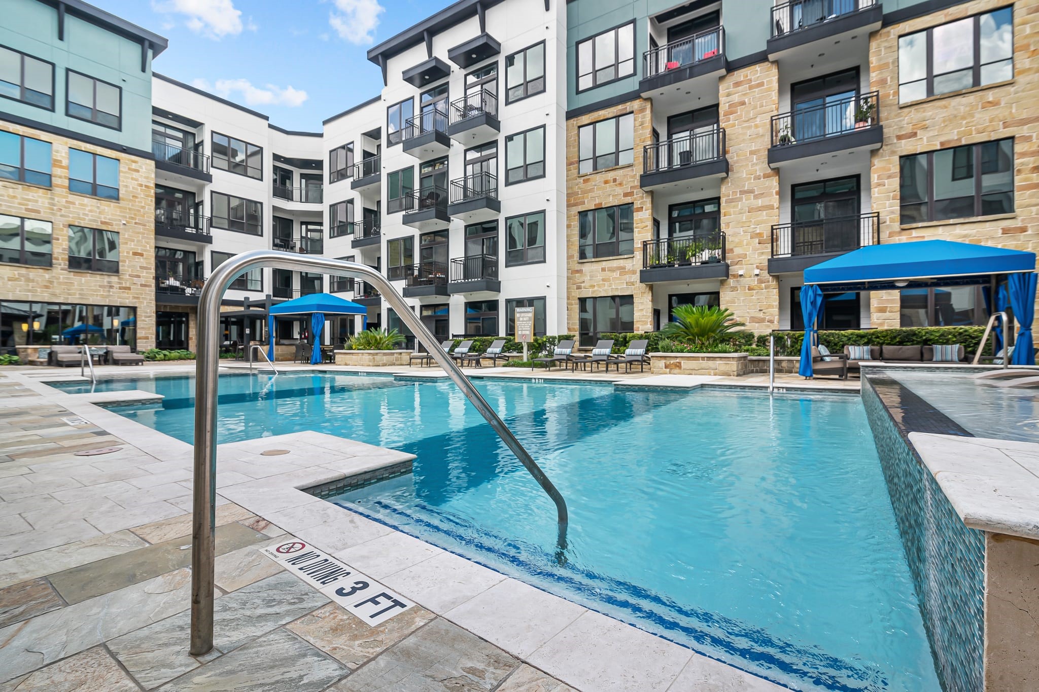 1616 W Dallas Street, #350, Houston, TX 77019 1616 W Dallas Street, #350, Houston, TX 77019