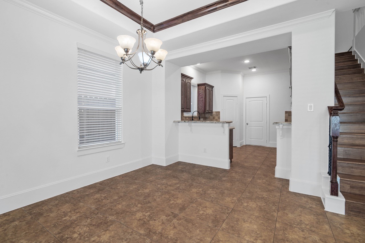 Breakfast area next to kitchen