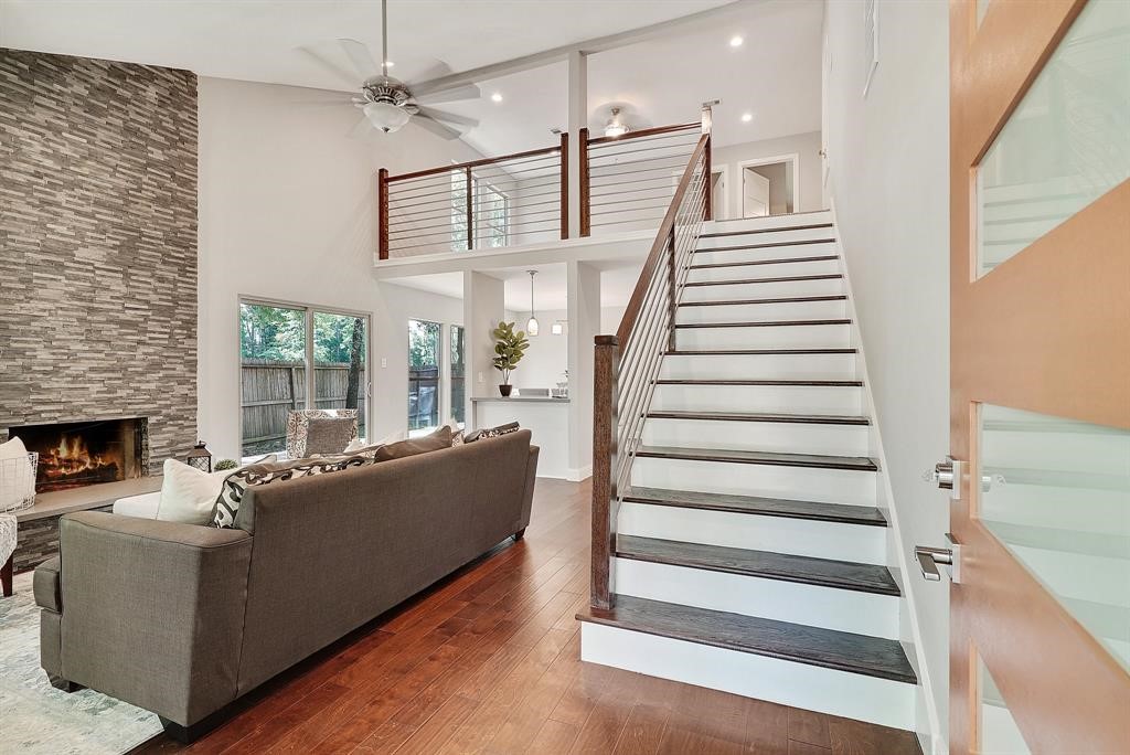 42 Kittiwake Court, Spring, TX 77380