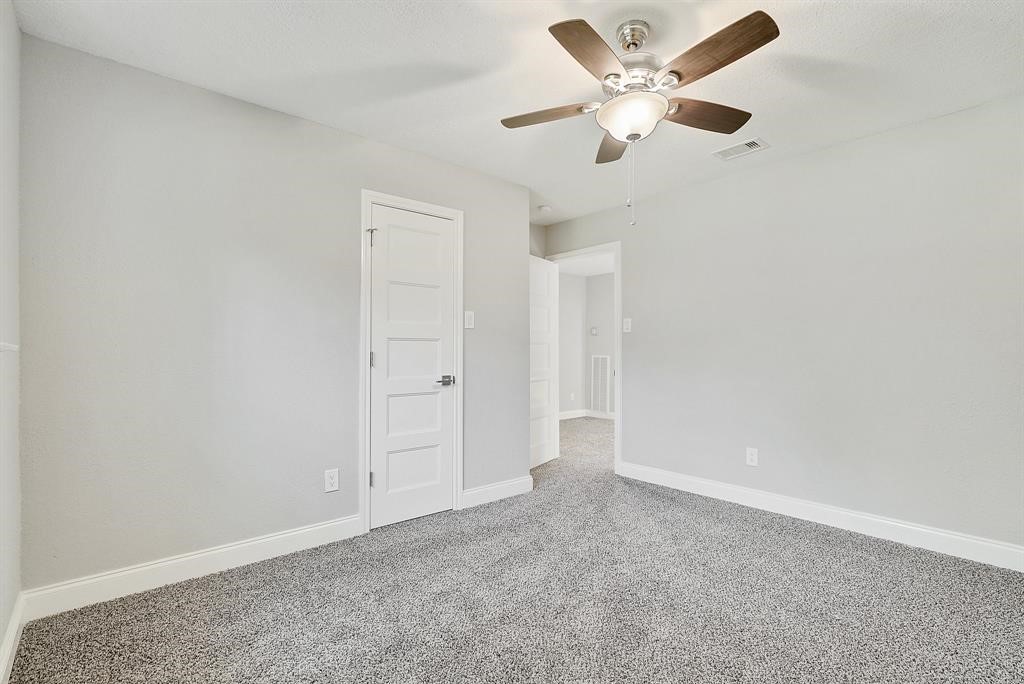 42 Kittiwake Court, Spring, TX 77380