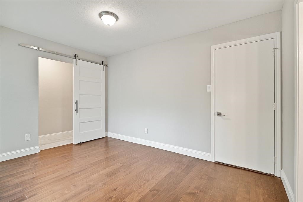 42 Kittiwake Court, Spring, TX 77380