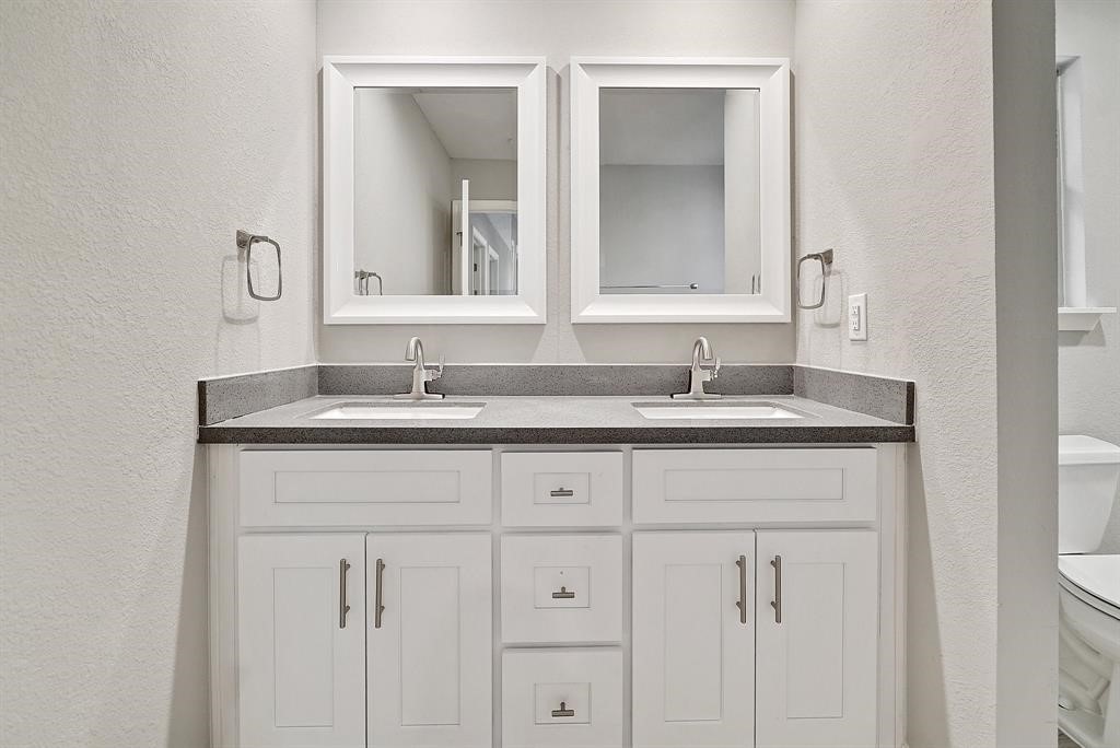 42 Kittiwake Court, Spring, TX 77380