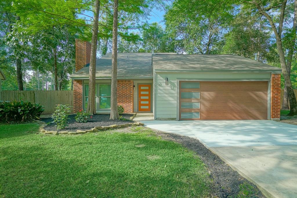 42 Kittiwake Court, Spring, TX 77380