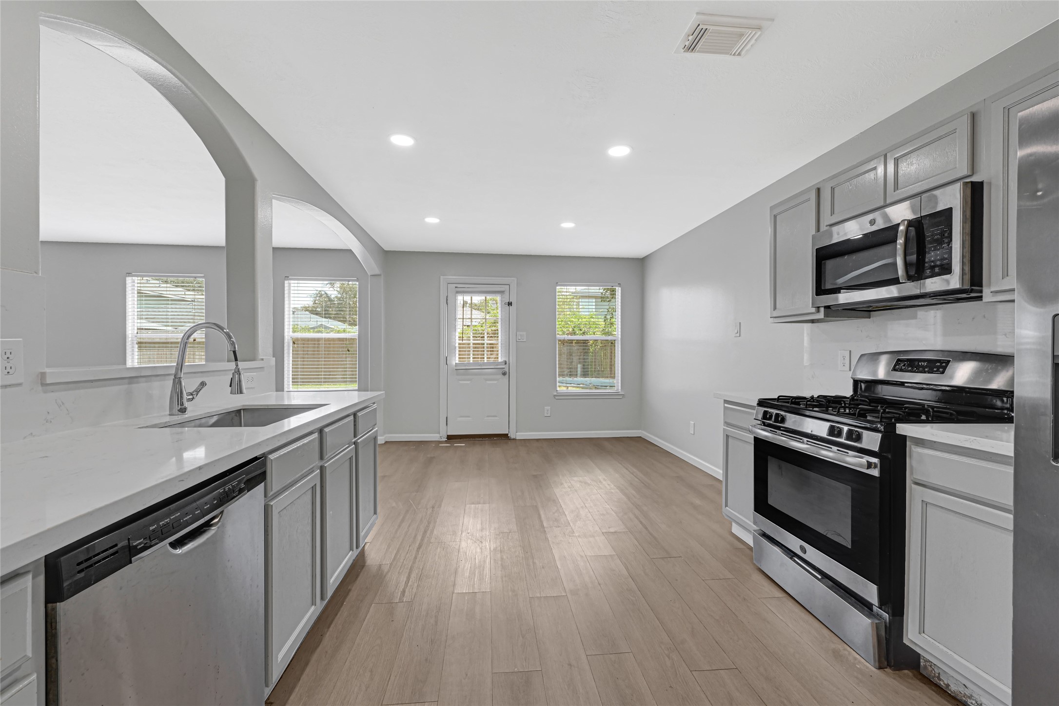 21238 Wortham Oaks Drive, Humble, TX 77338