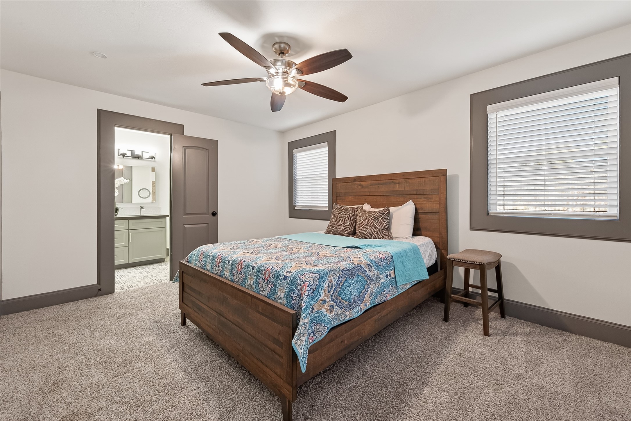 another room picture