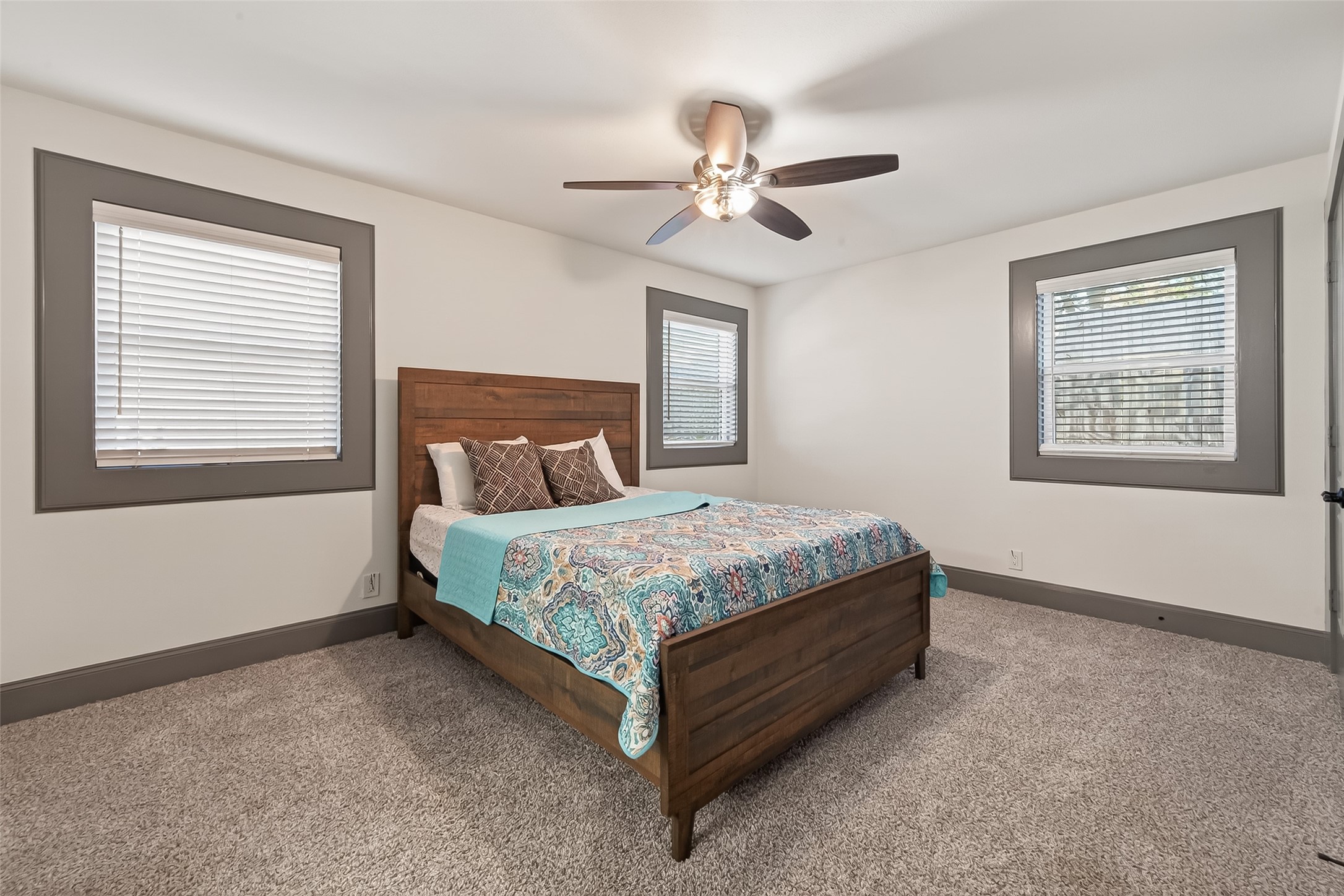 another room picture