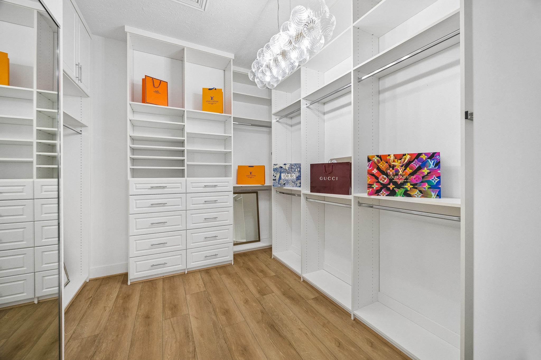 Custom closet