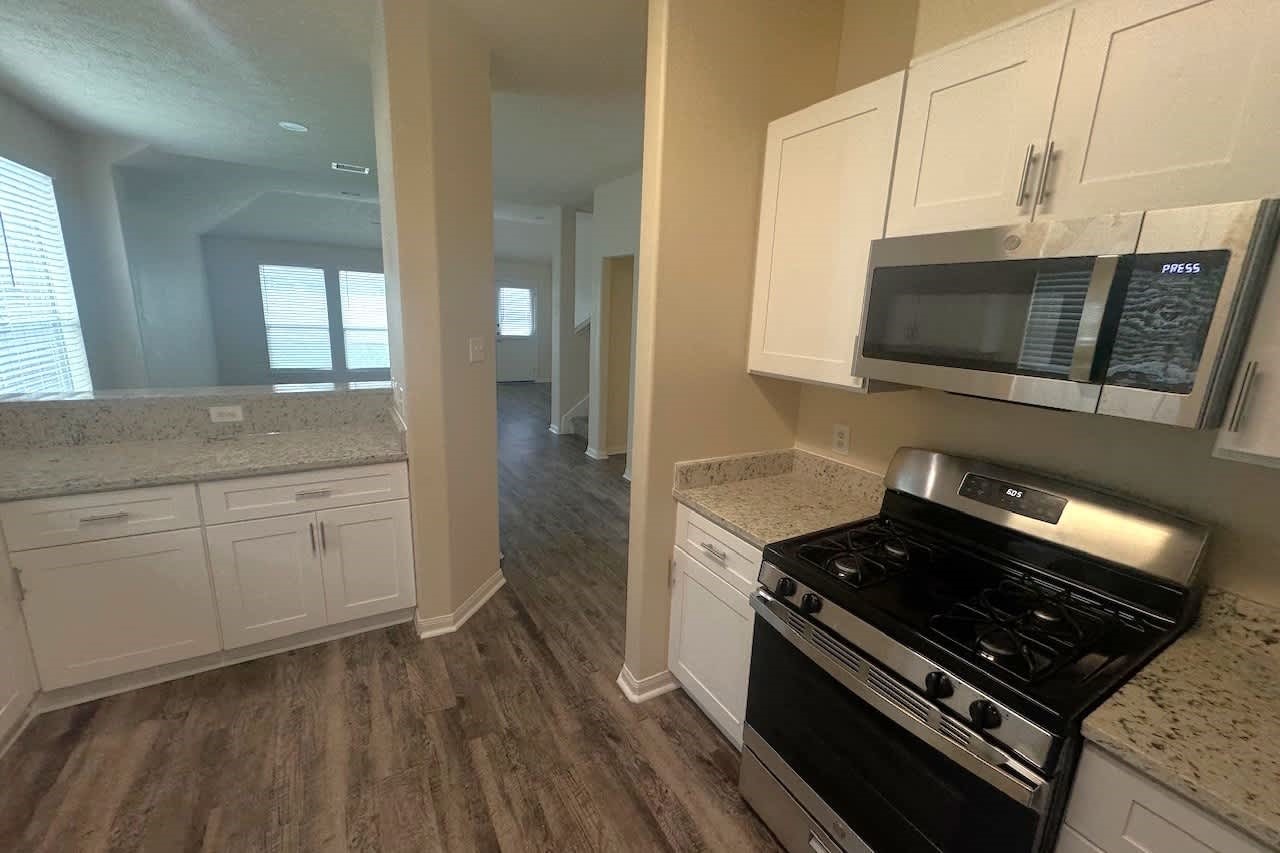 4006 Hawthorne Arbor, Fresno, TX 77545