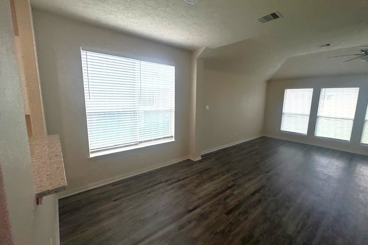 4006 Hawthorne Arbor, Fresno, TX 77545