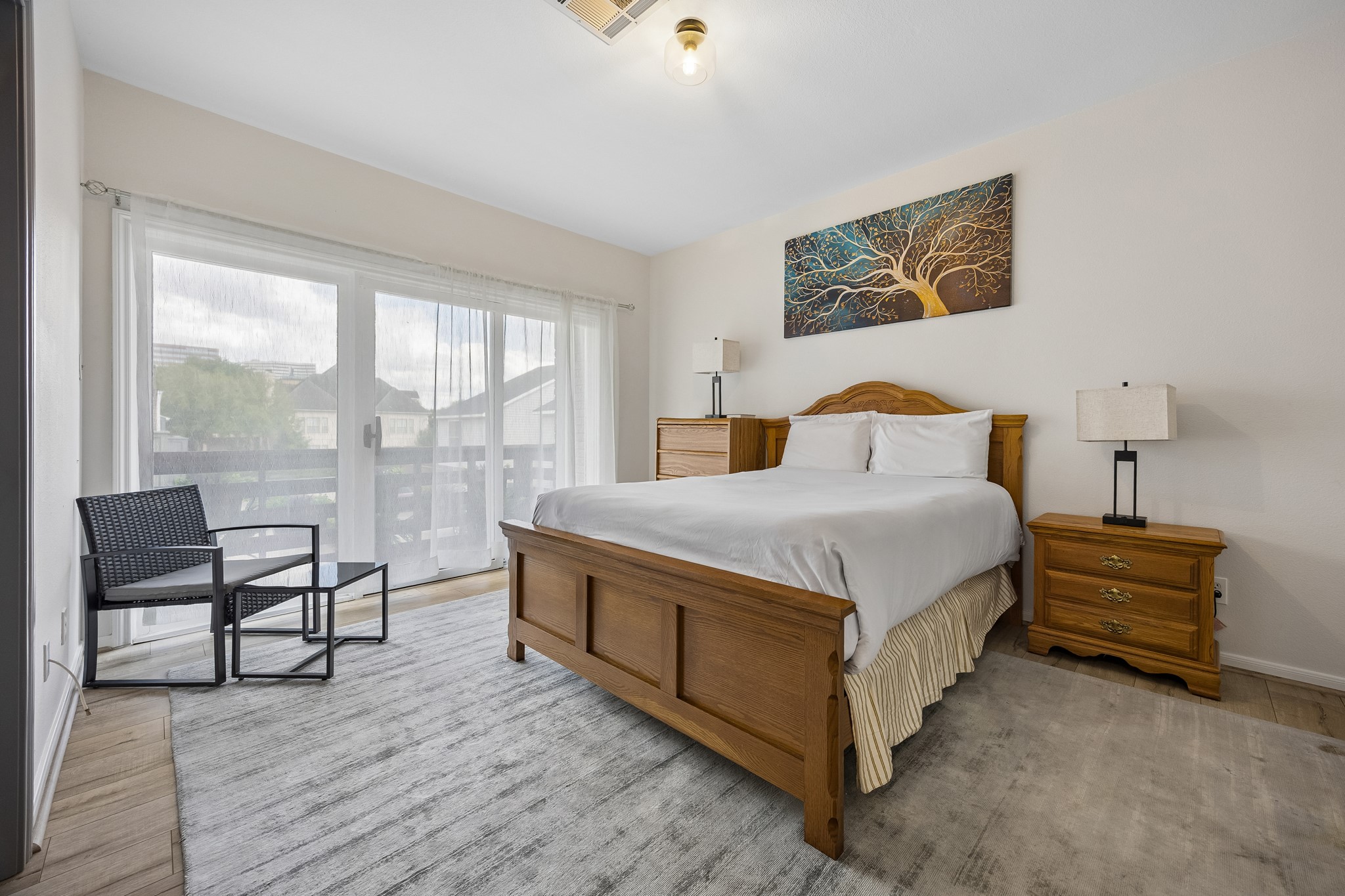 Secondary Ensuite Bedroom.