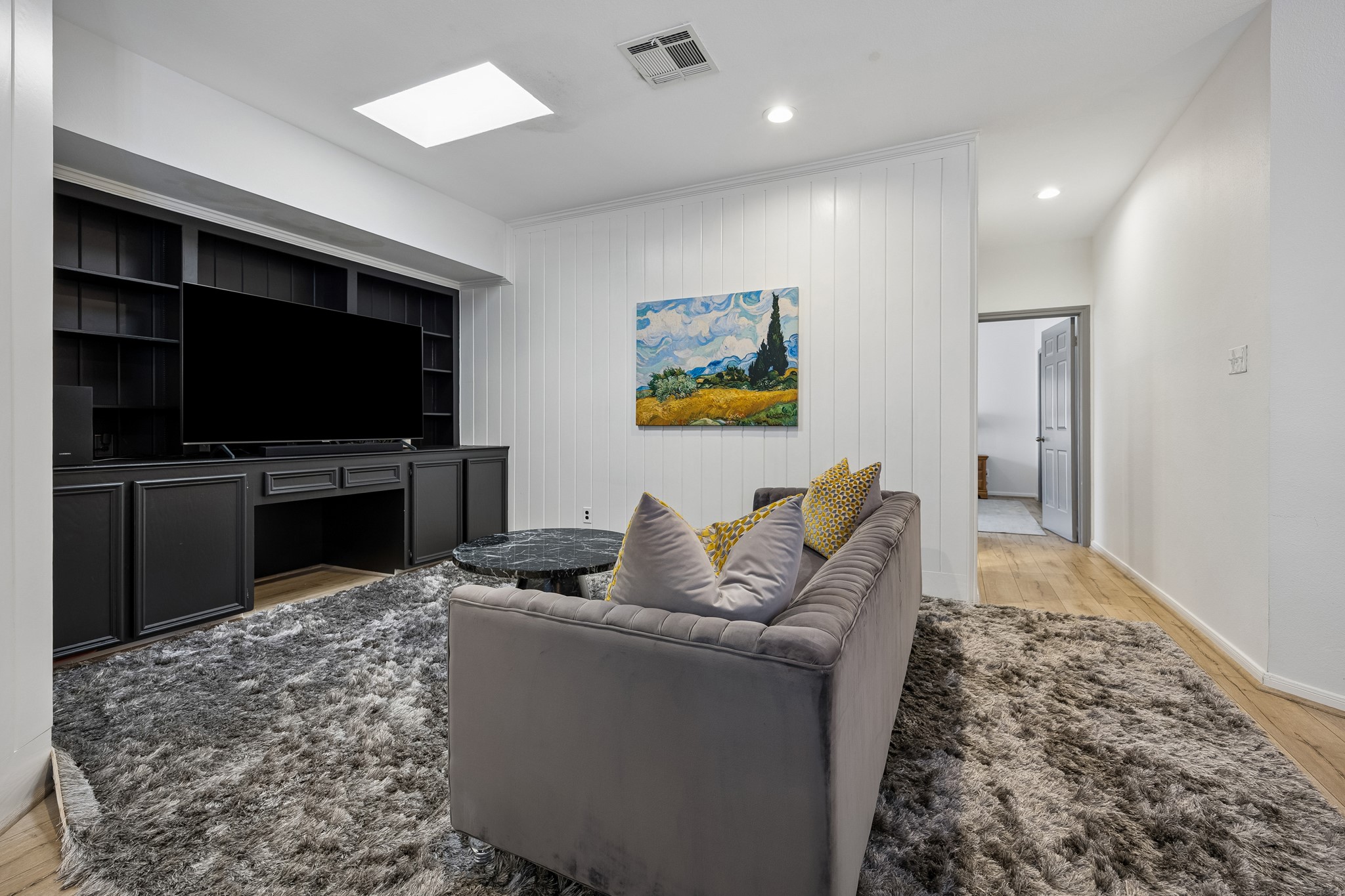 Second floor entertainment area.