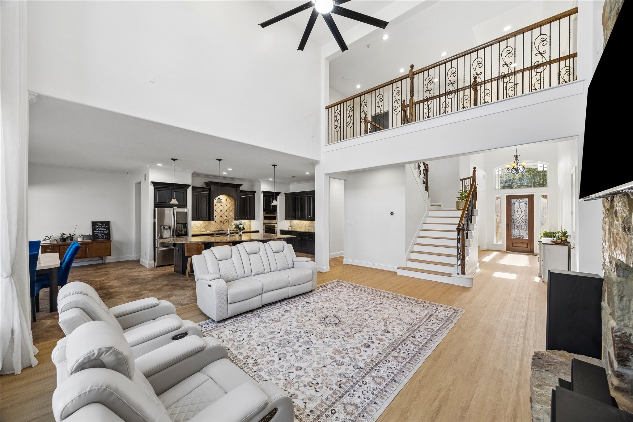 6119 Apple Bluff, Sugar Land, TX 77479