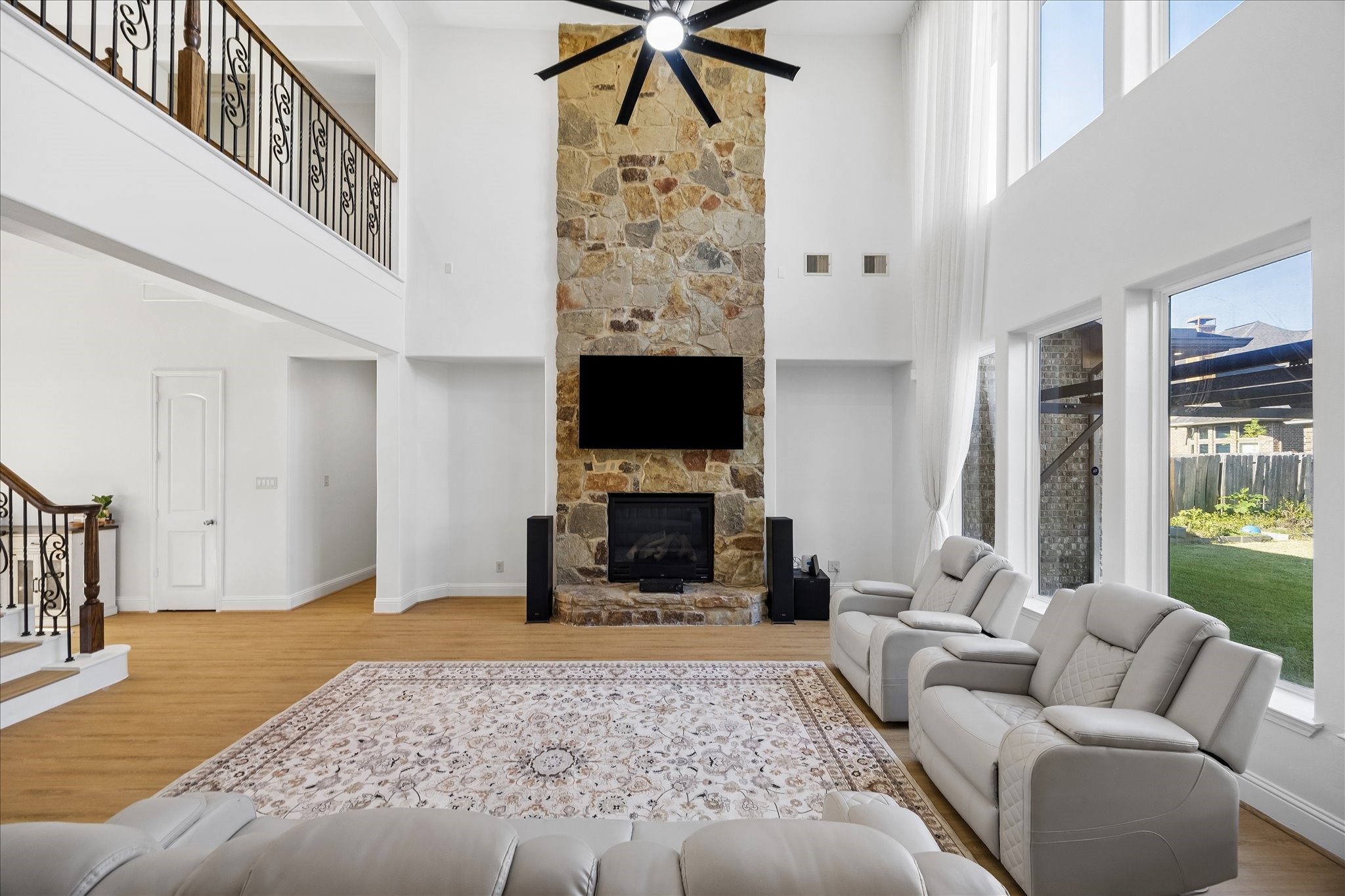 6119 Apple Bluff, Sugar Land, TX 77479