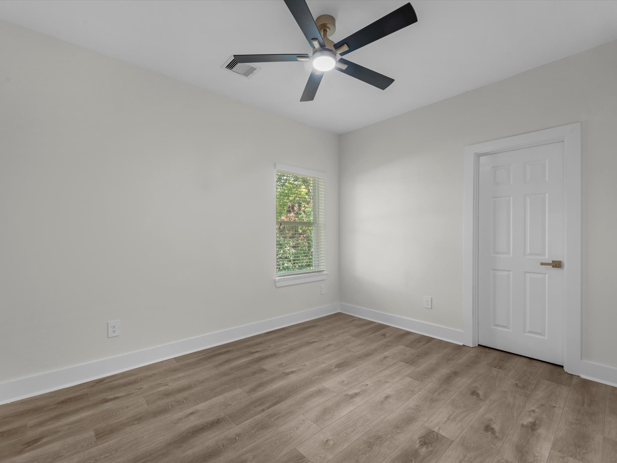 8316 De Priest, #A, Houston, TX 77088