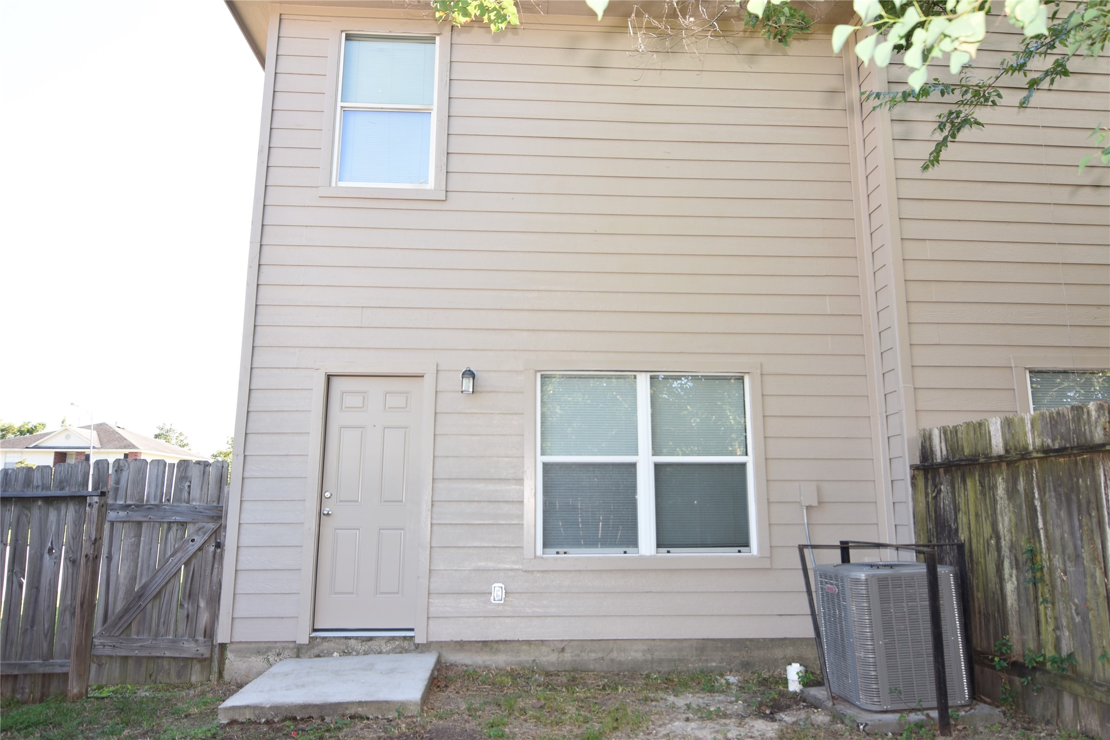 10071 Sharpton Drive, Houston, TX 77038