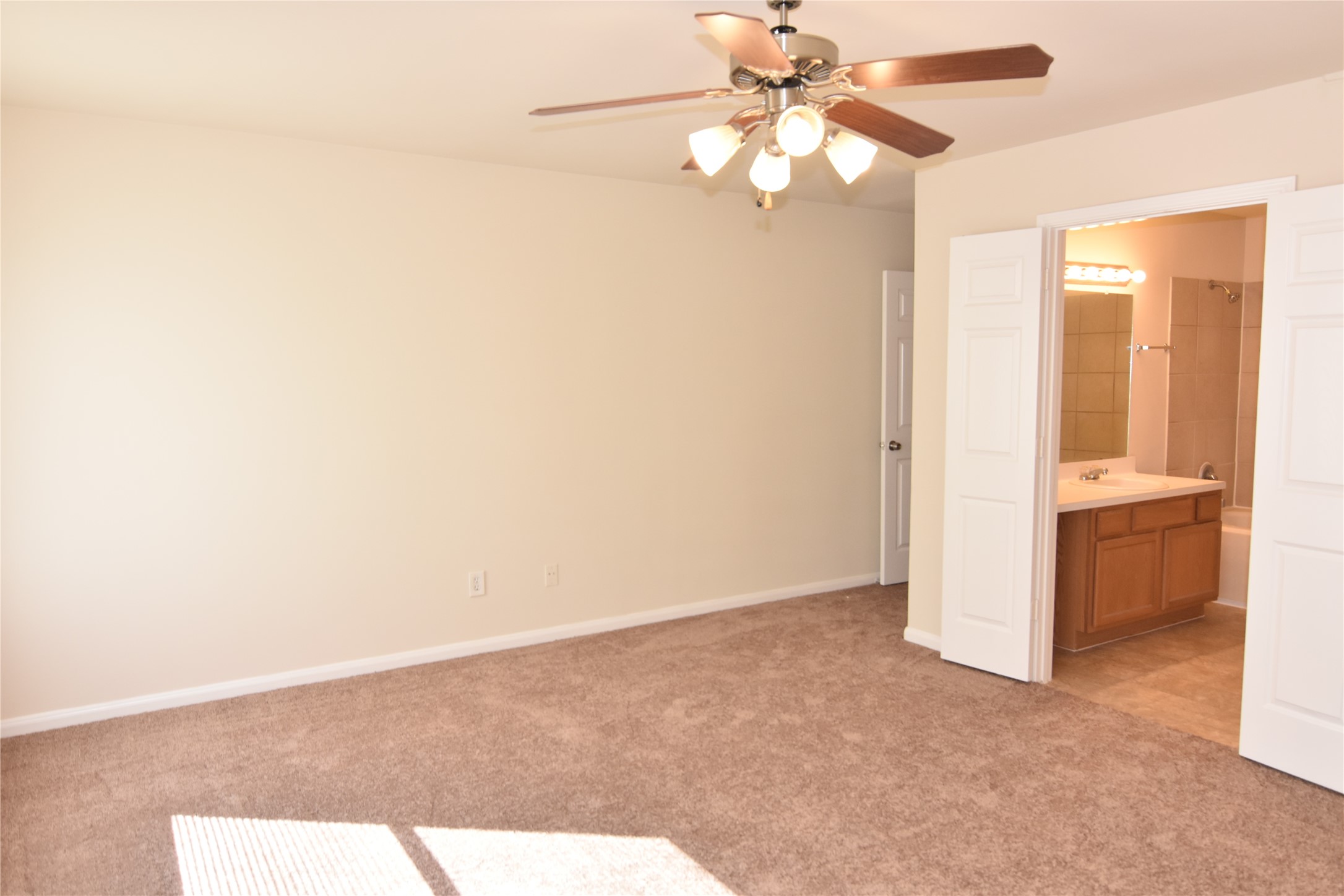 10071 Sharpton Drive, Houston, TX 77038