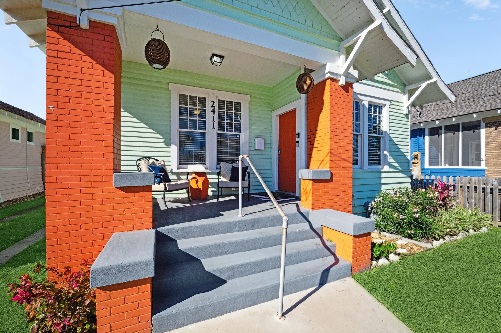 2411 37th Street, Galveston, TX 77550
