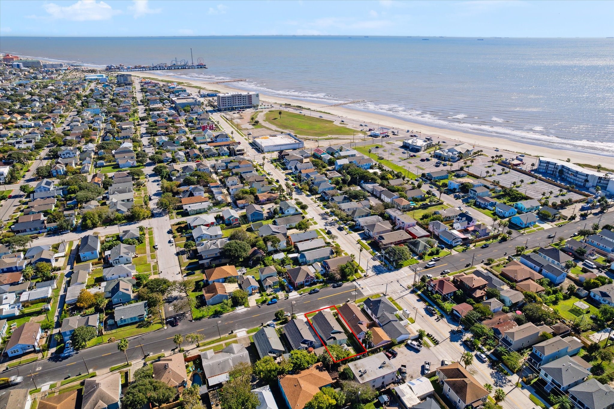 2411 37th Street, Galveston, TX 77550