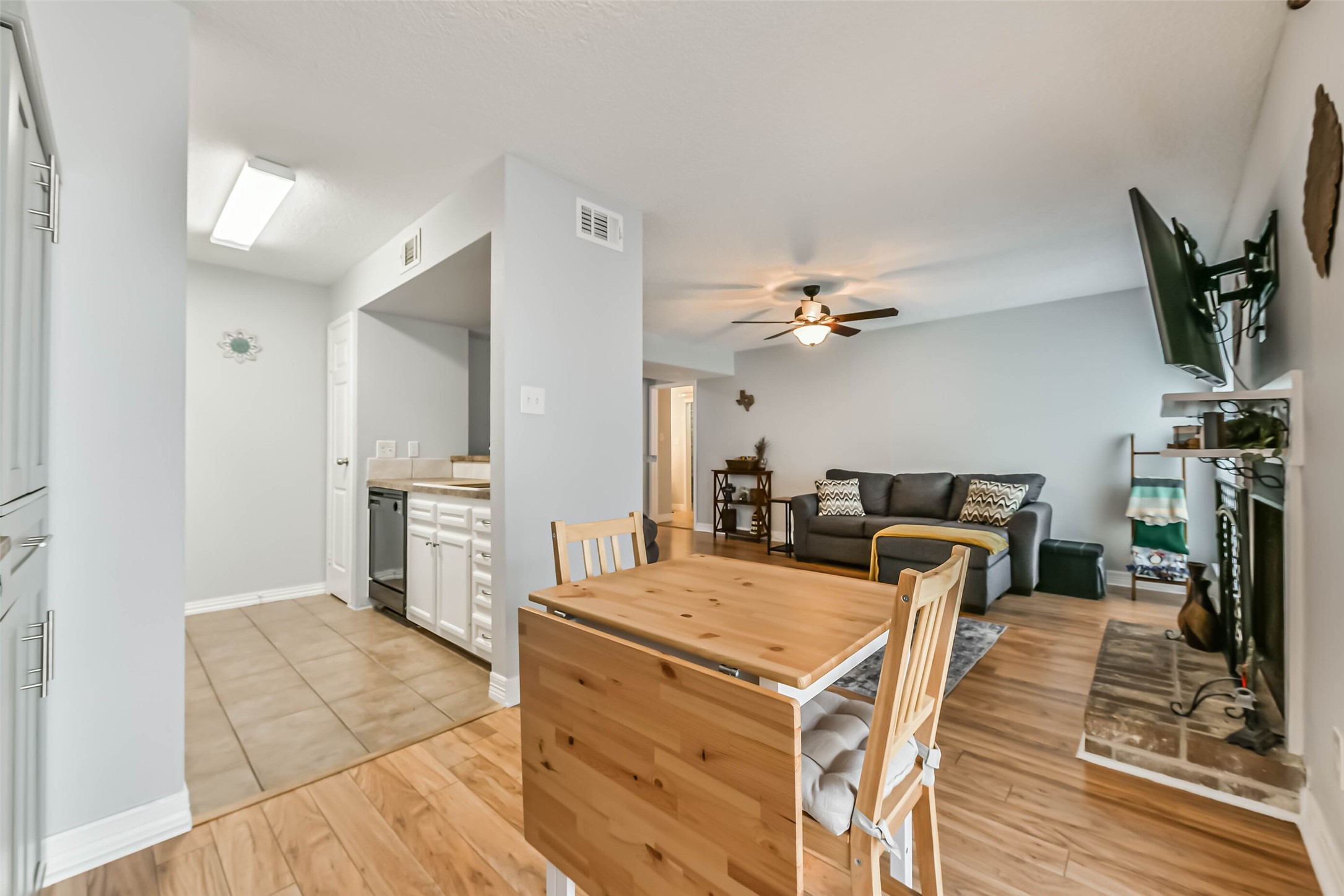 7600 Emmett F Lowry Expressway, #904, Texas City, TX 77591