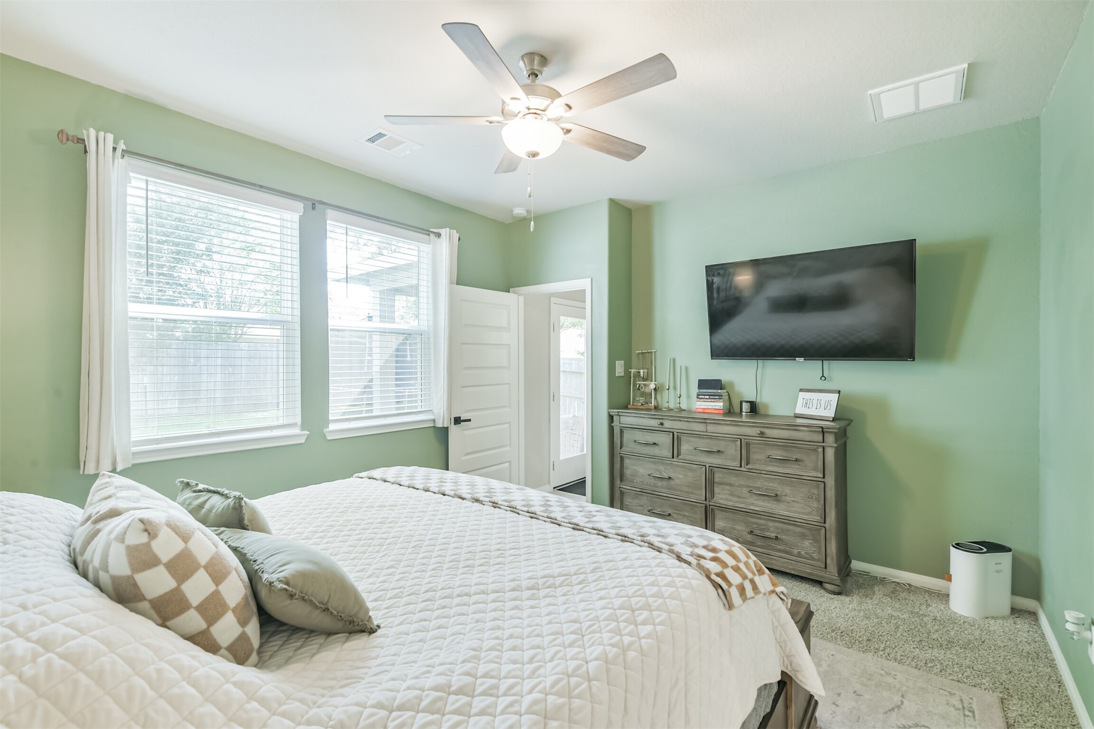 18488 Sunrise Maple Drive, Conroe, TX 77316