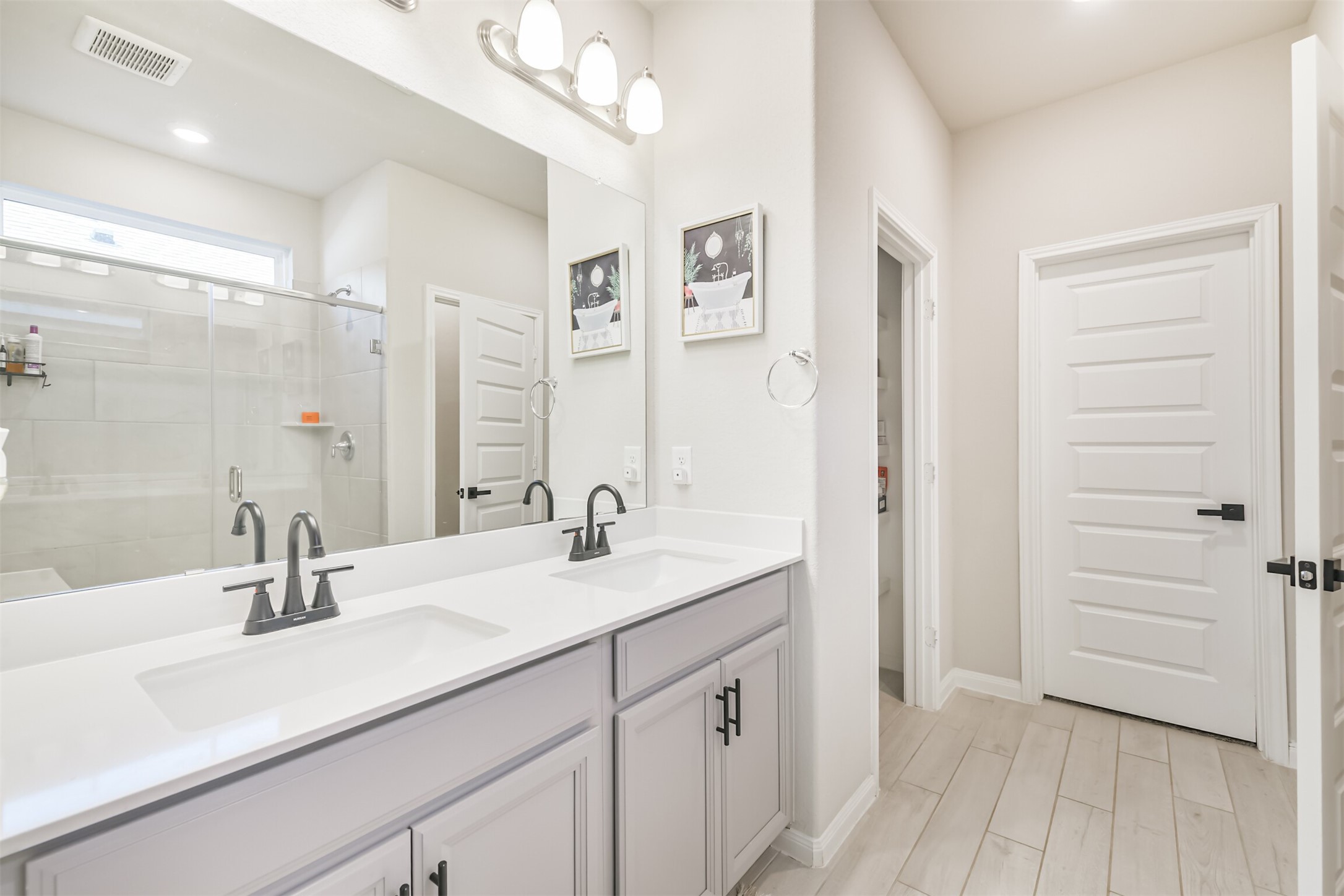 18488 Sunrise Maple Drive, Conroe, TX 77316