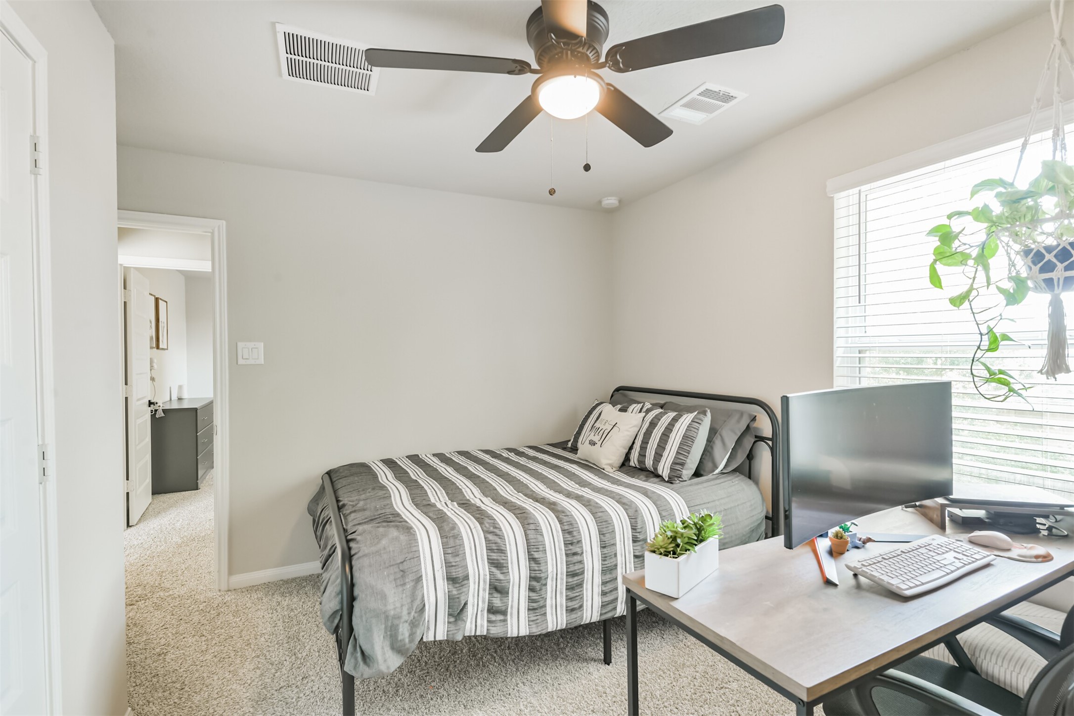 18488 Sunrise Maple Drive, Conroe, TX 77316