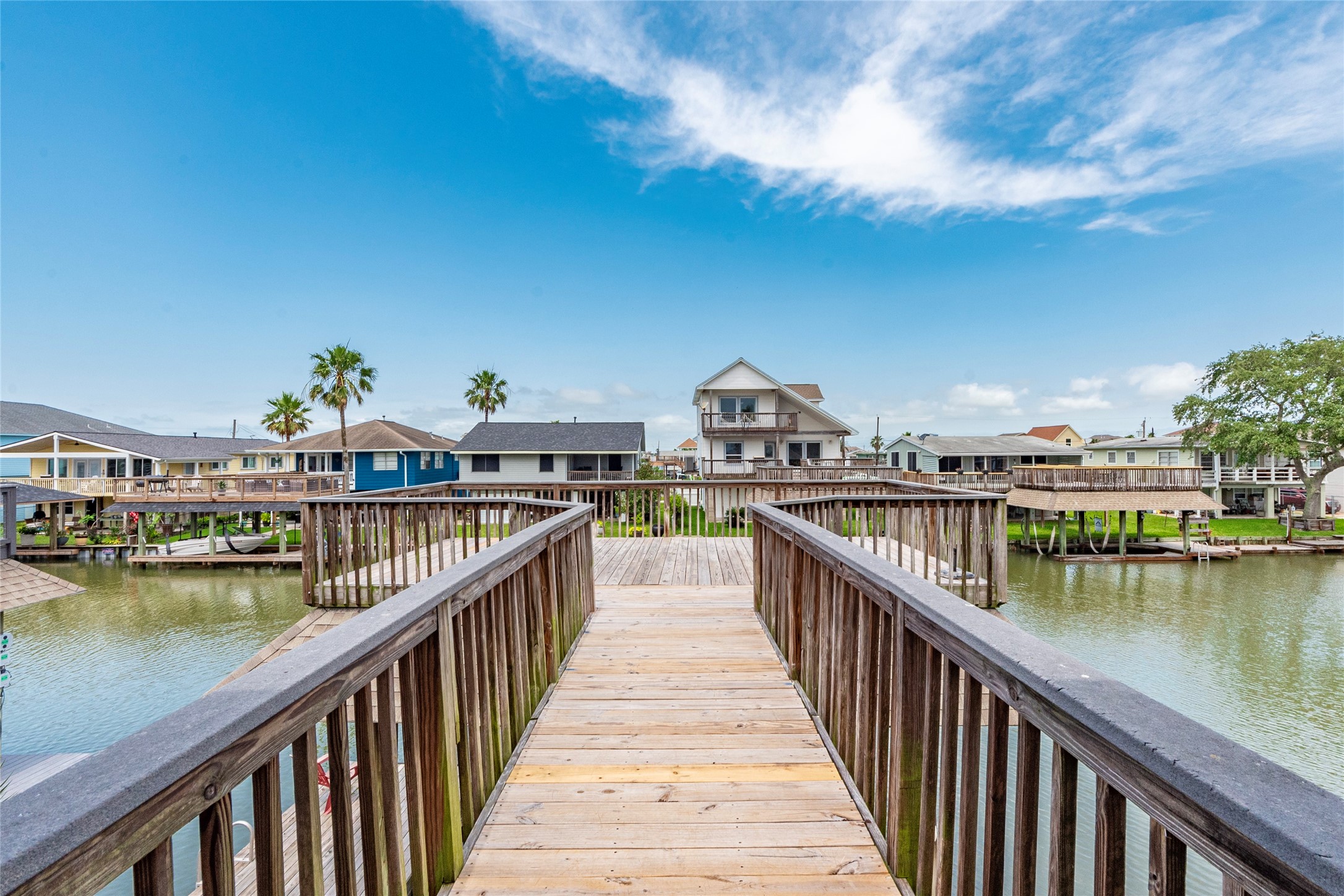 70 Tarpon Street, Bayou Vista, TX 77563 70 Tarpon Street, Bayou Vista, TX 77563