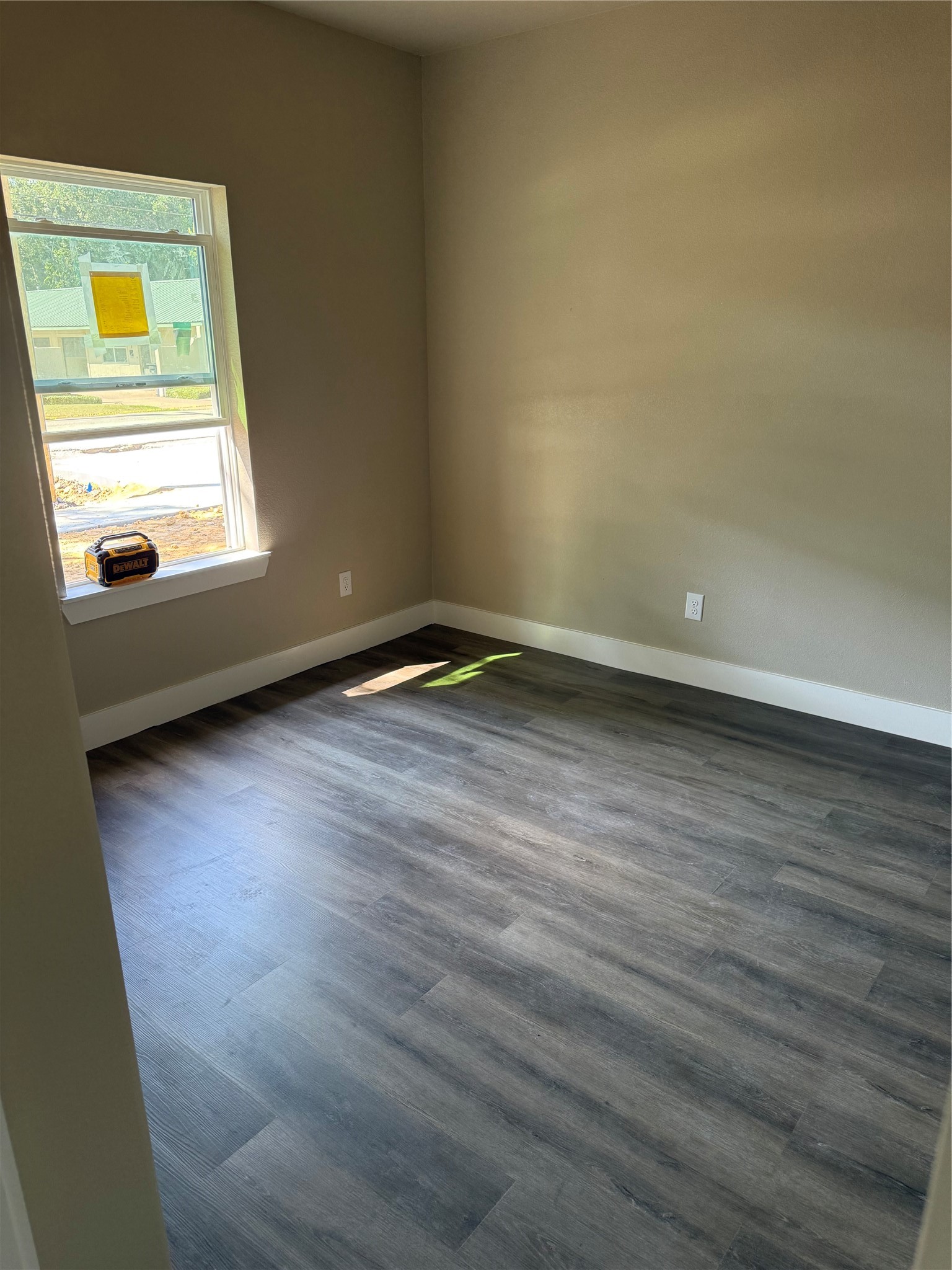 vinyl plank floors through out home