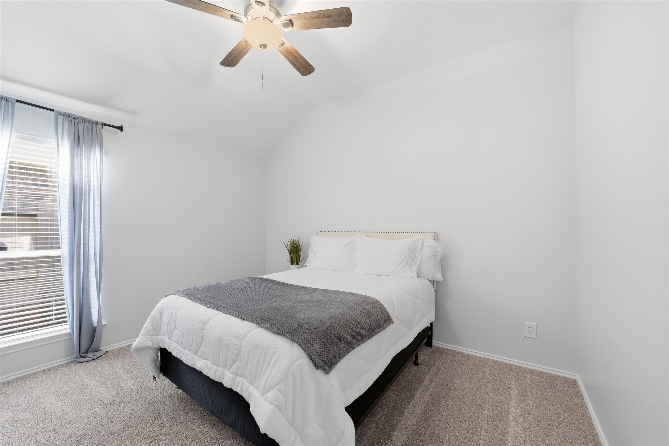 28210 Everett Knolls Drive, Katy, TX 77494