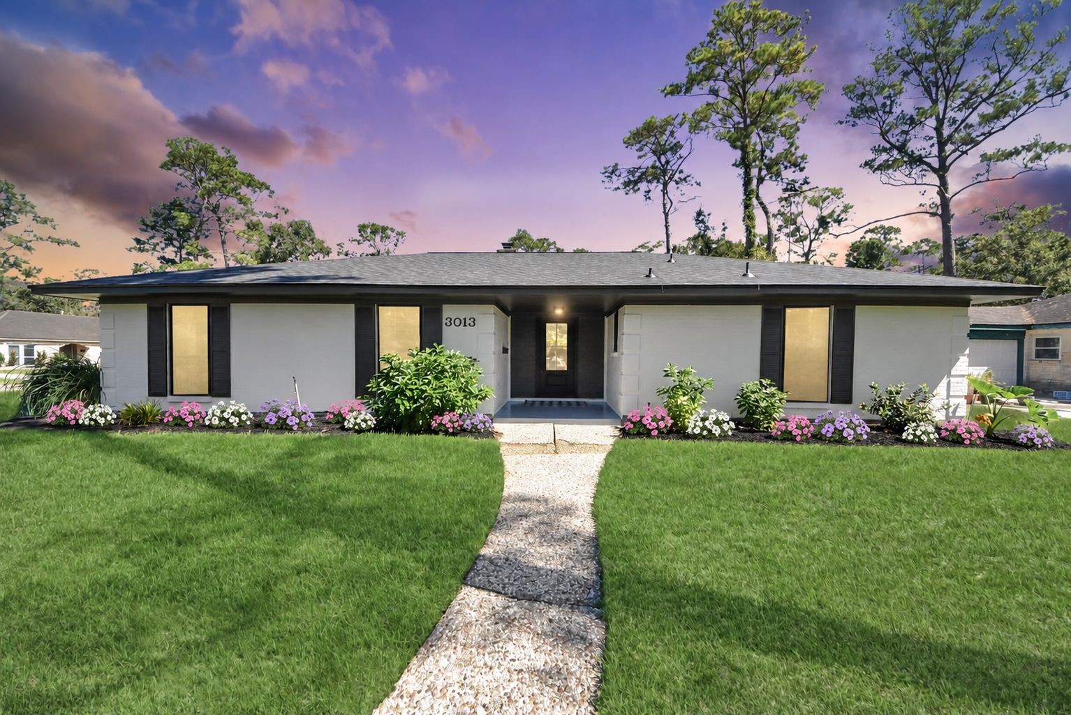 Welcome to 3013 Woodland Drive!