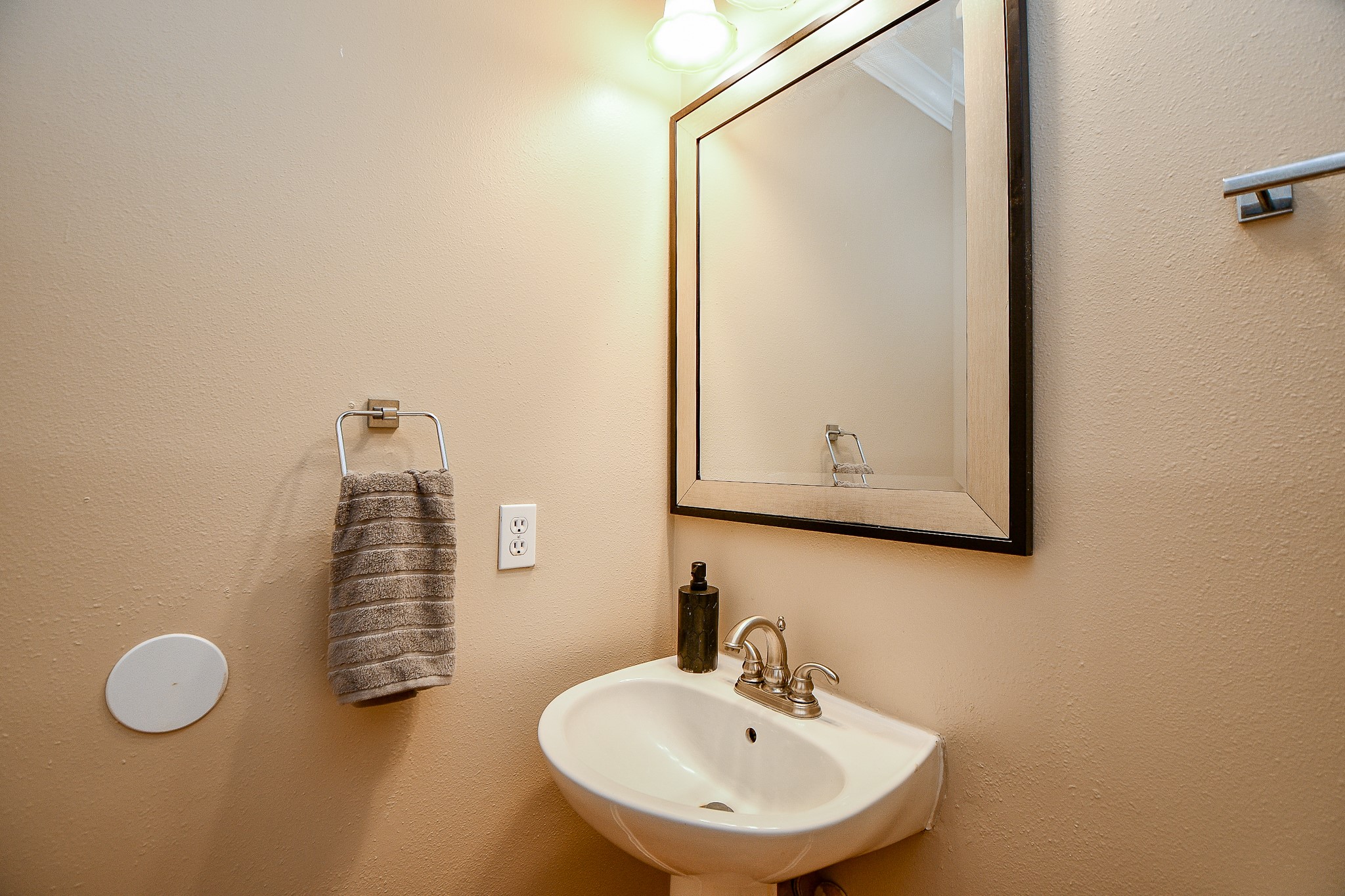 11707 Turtle Lake Drive, Houston, TX 77064