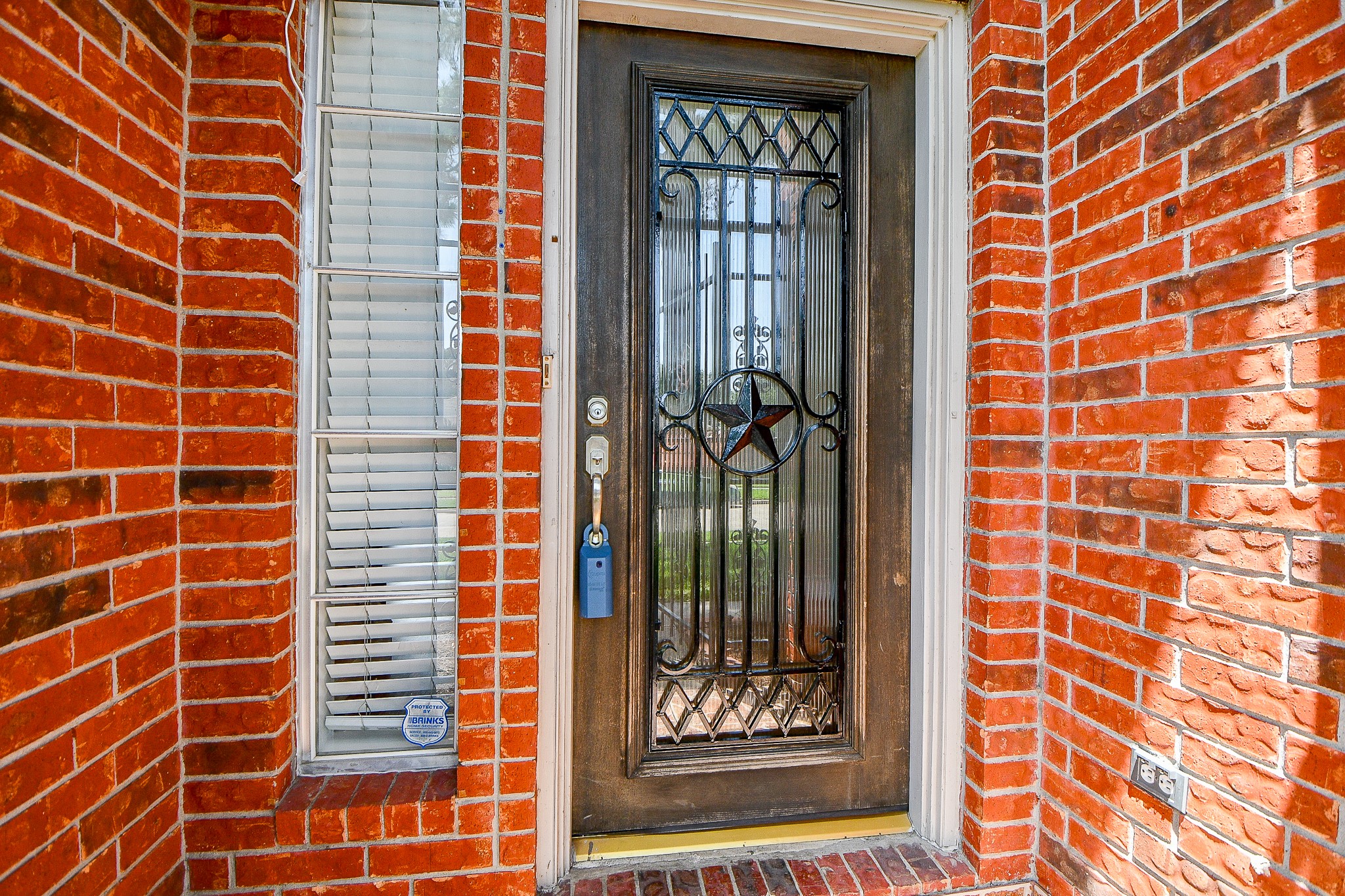11707 Turtle Lake Drive, Houston, TX 77064