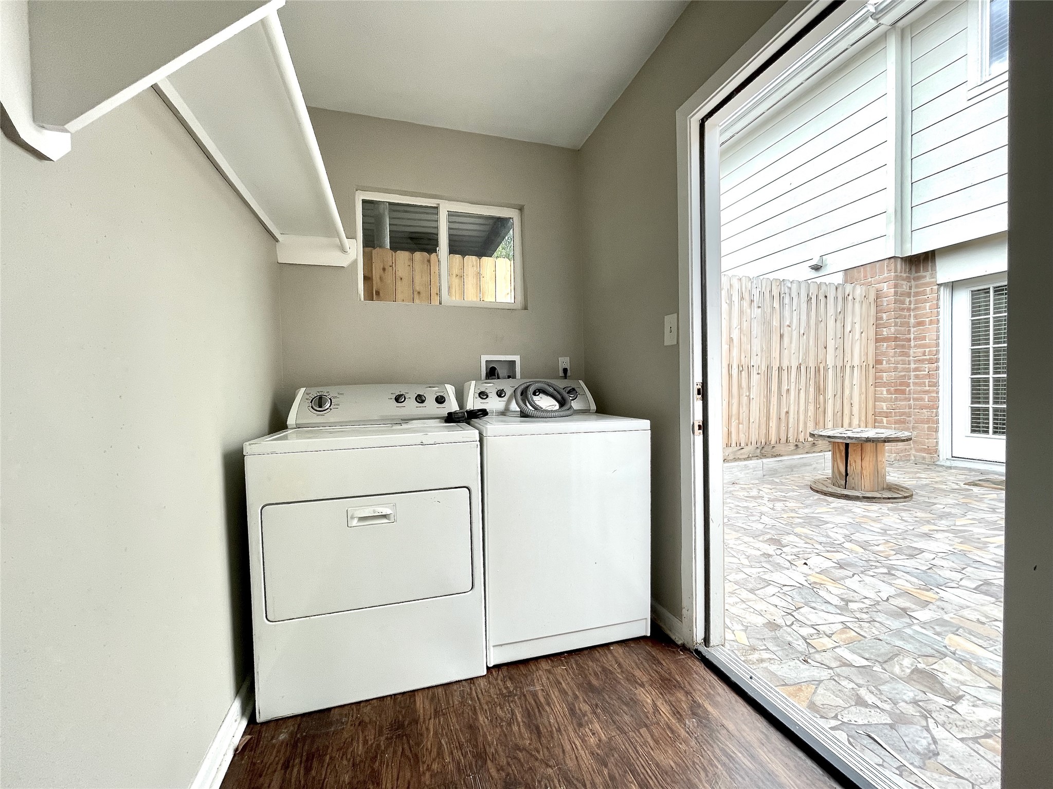 11525 Beechnut Street, Houston, TX 77072