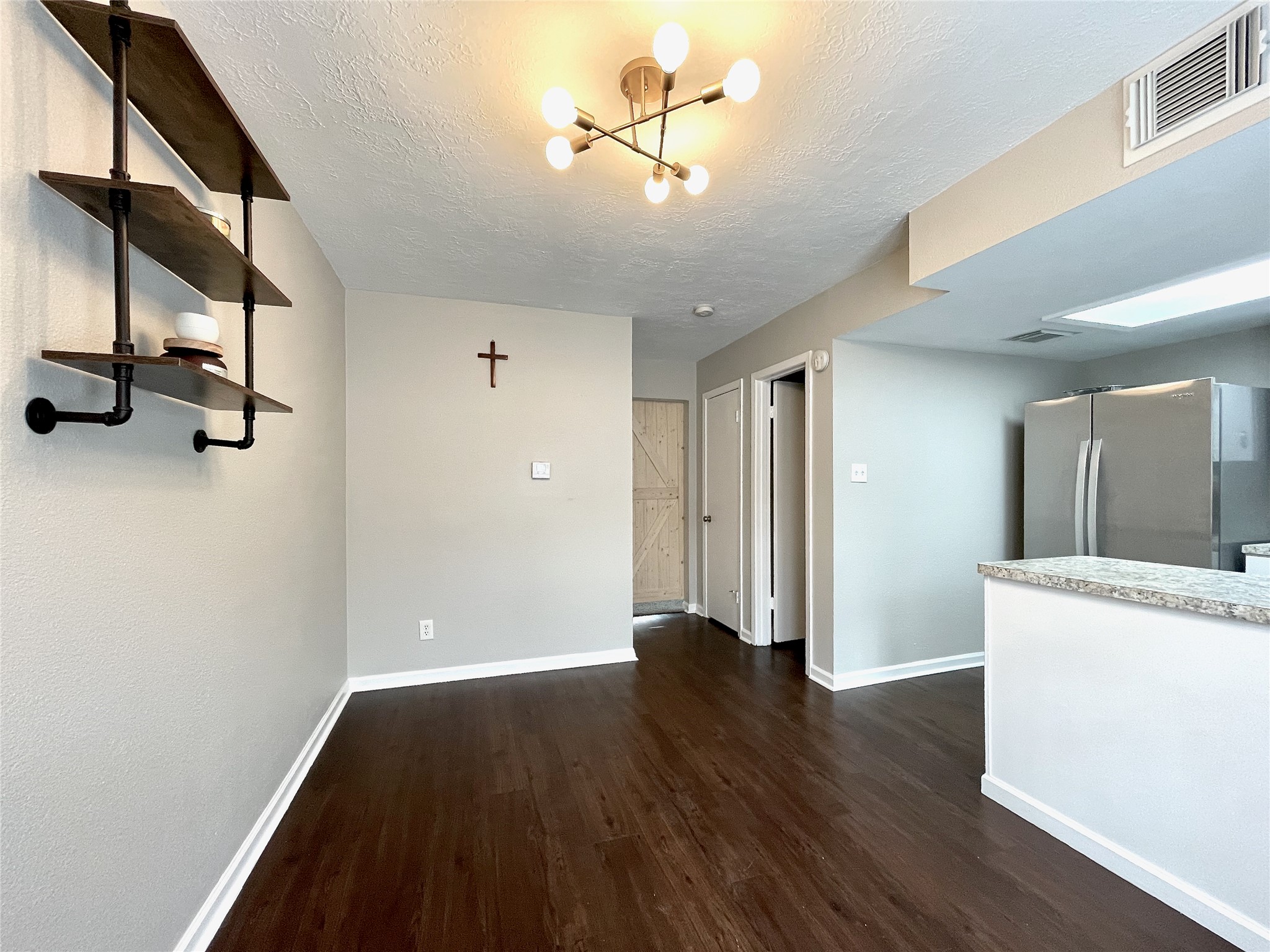 11525 Beechnut Street, Houston, TX 77072