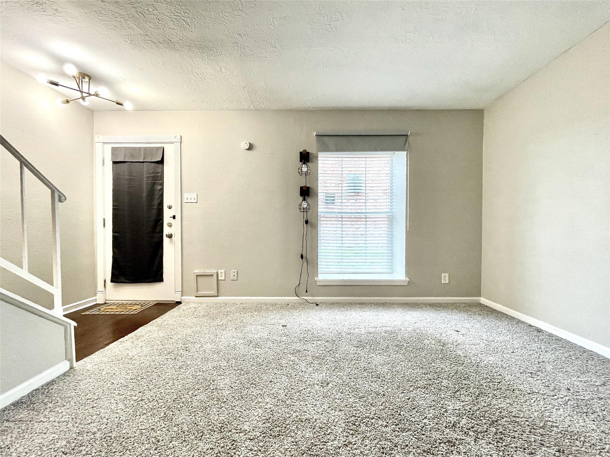 11525 Beechnut Street, Houston, TX 77072