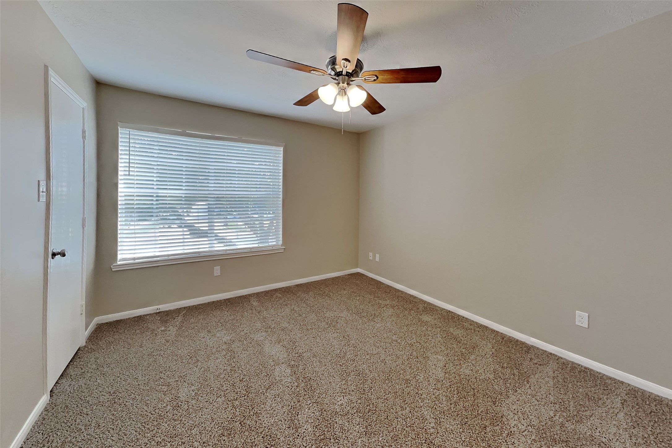 2703 Hidden Spring Vale Drive, Spring, TX 77386