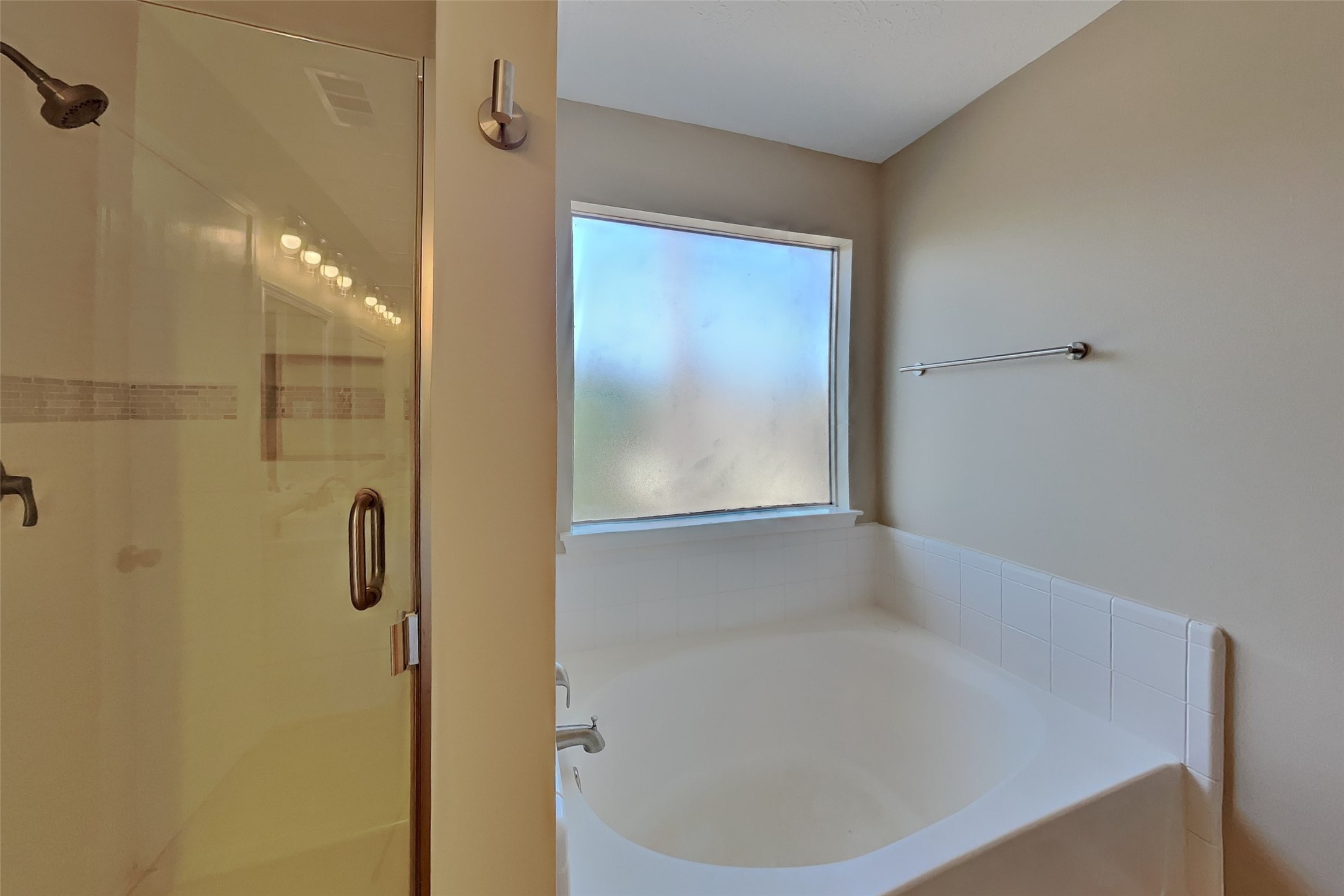 2703 Hidden Spring Vale Drive, Spring, TX 77386