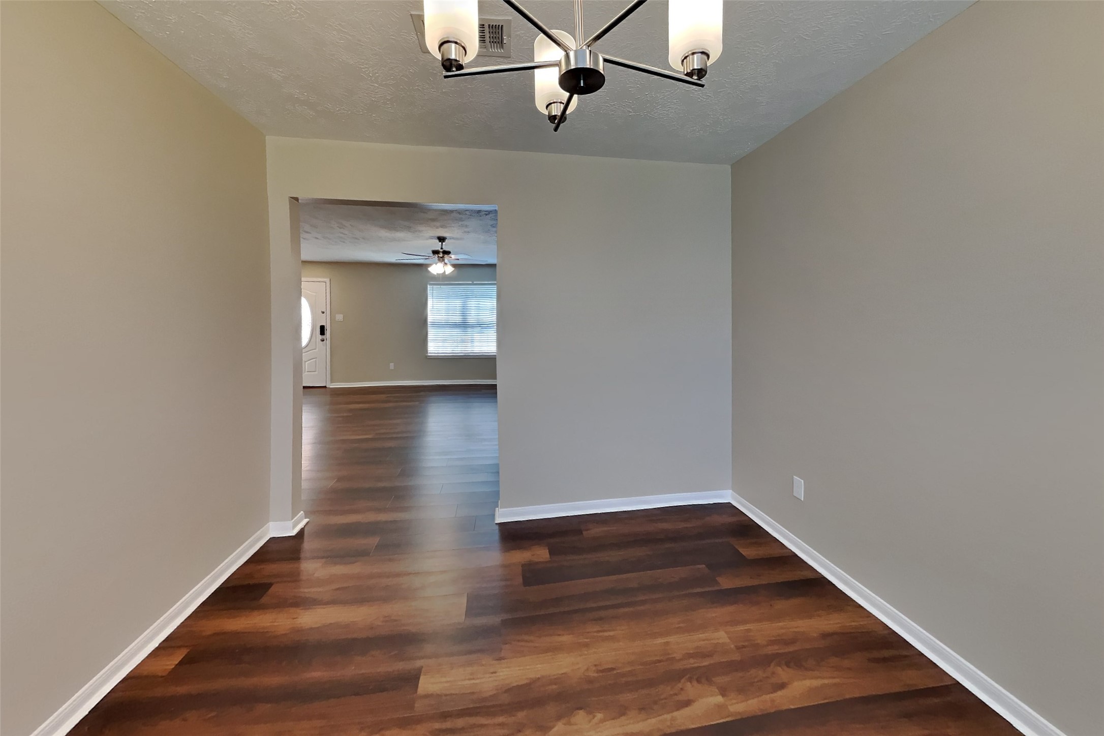 2703 Hidden Spring Vale Drive, Spring, TX 77386