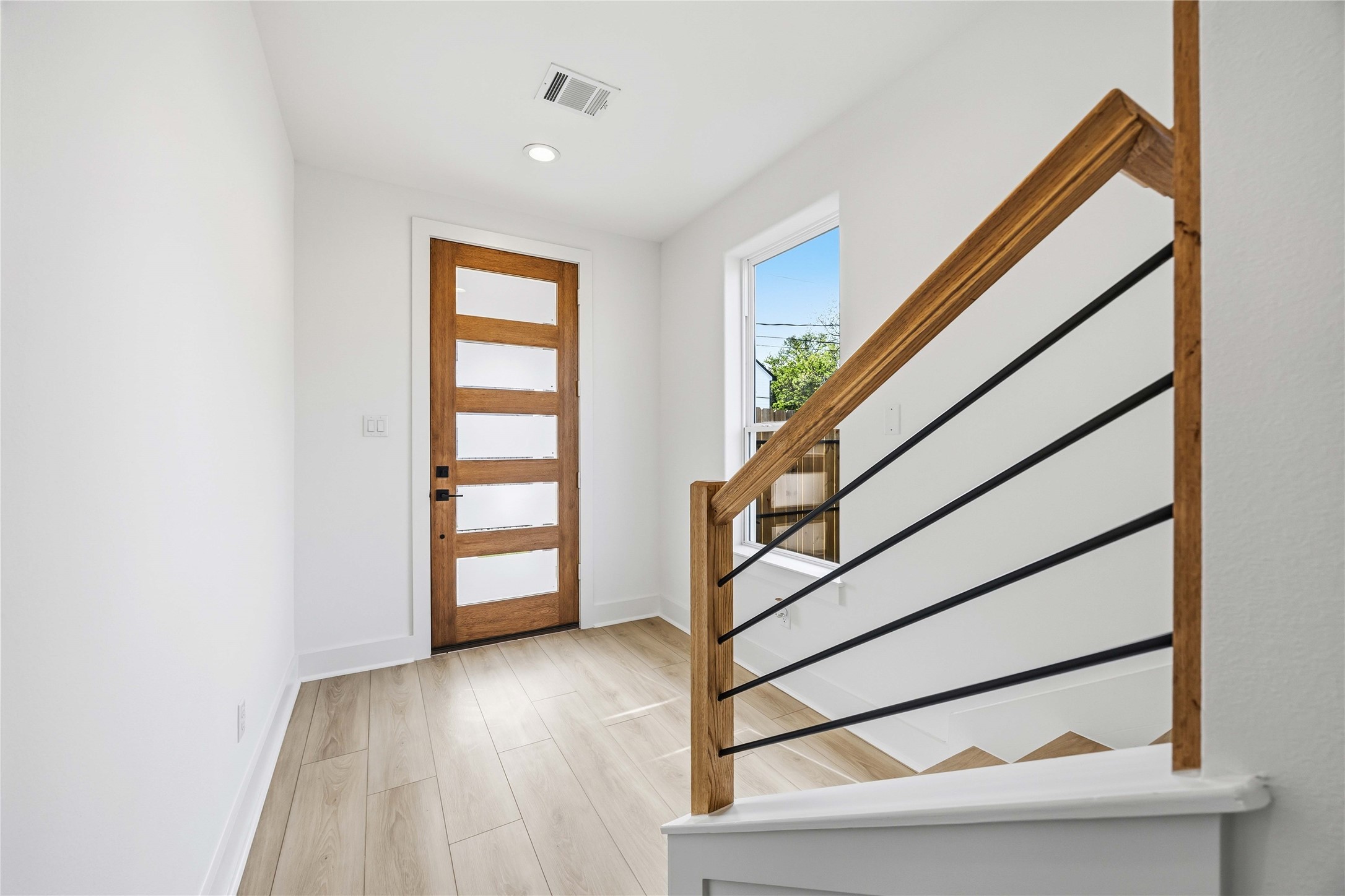 3431 Dennis Street, Houston, TX 77004
