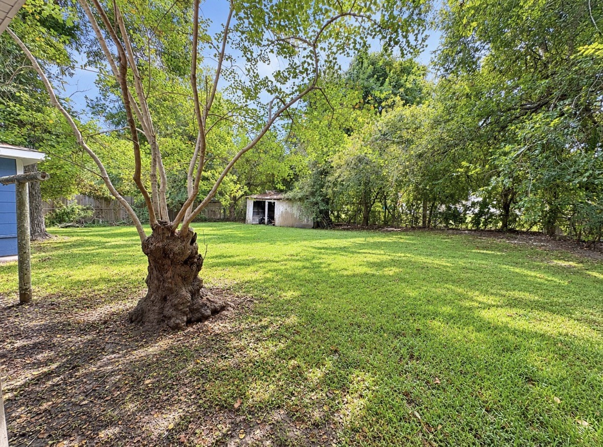 11929 15th Street, Santa Fe, TX 77510