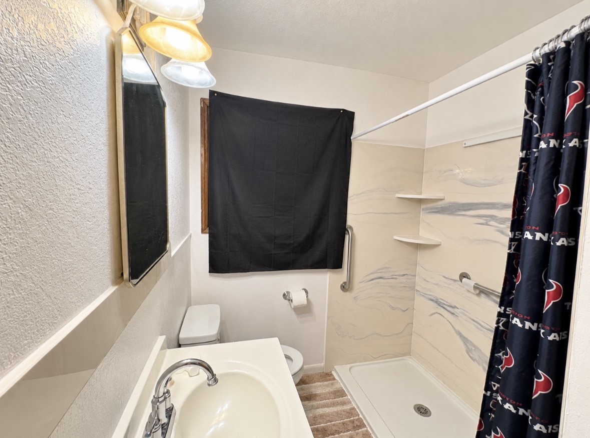 11929 15th Street, Santa Fe, TX 77510