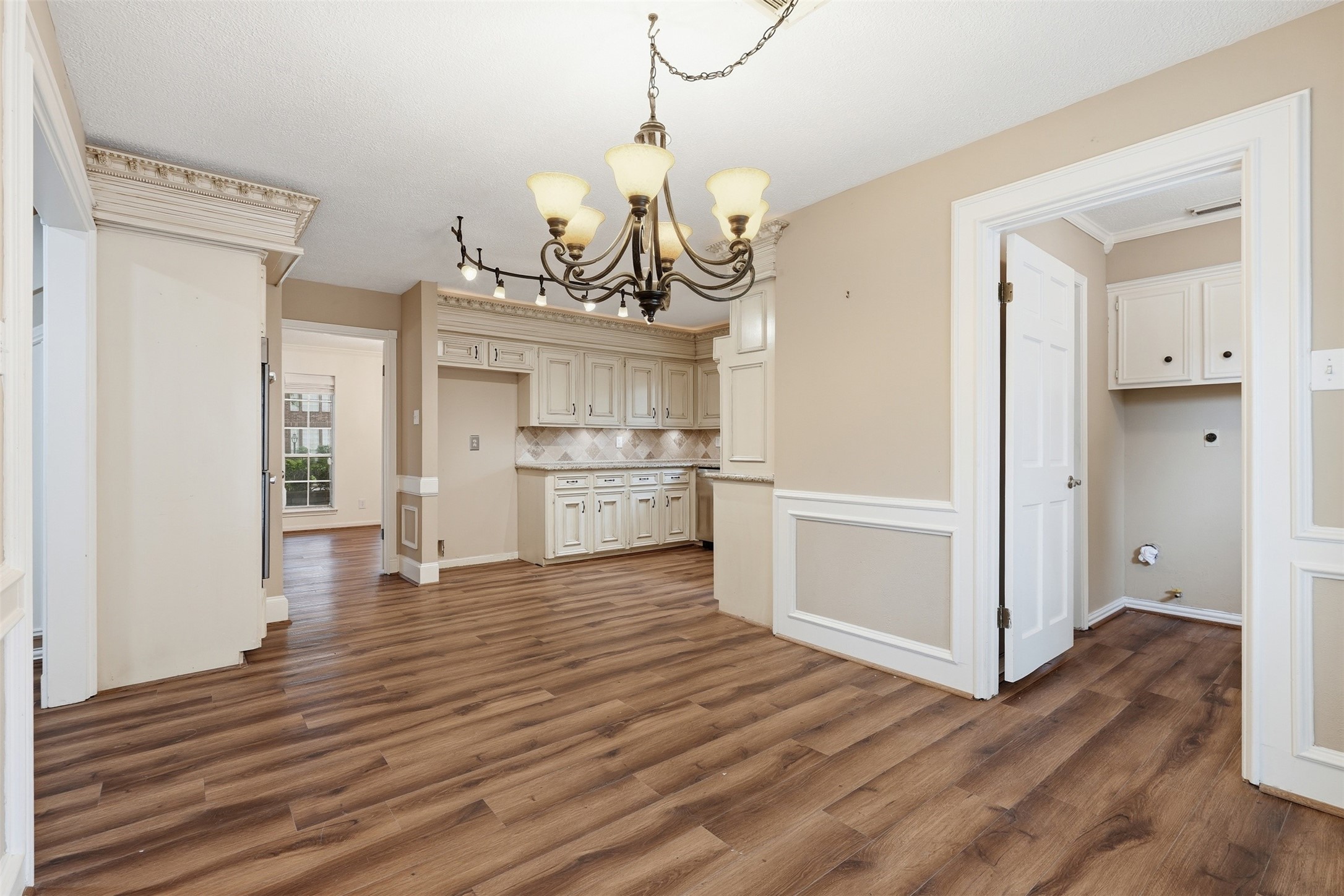 Another view of the breakfast room from the double doors that lead out to the backyard.