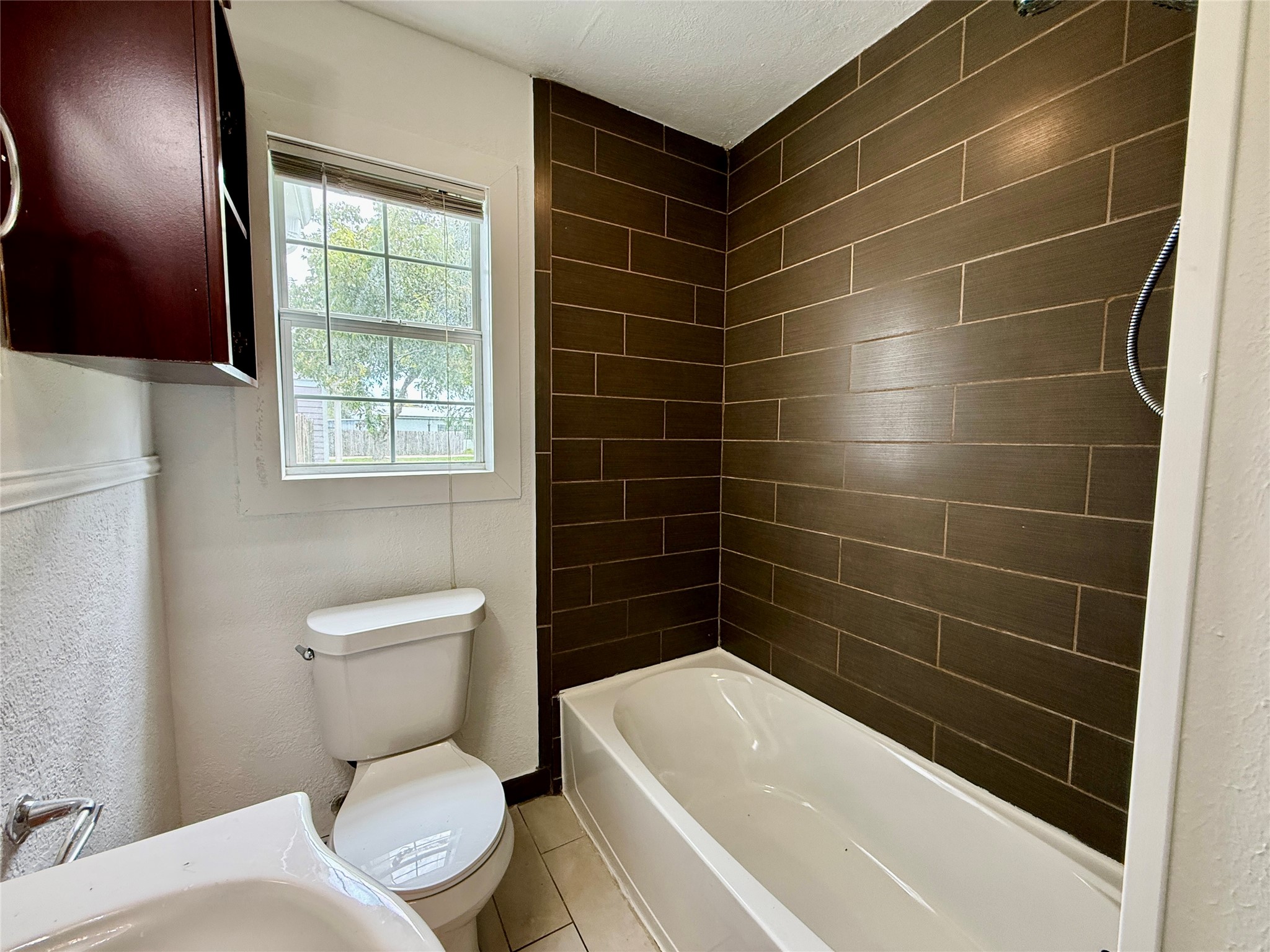 Tub/shower combo