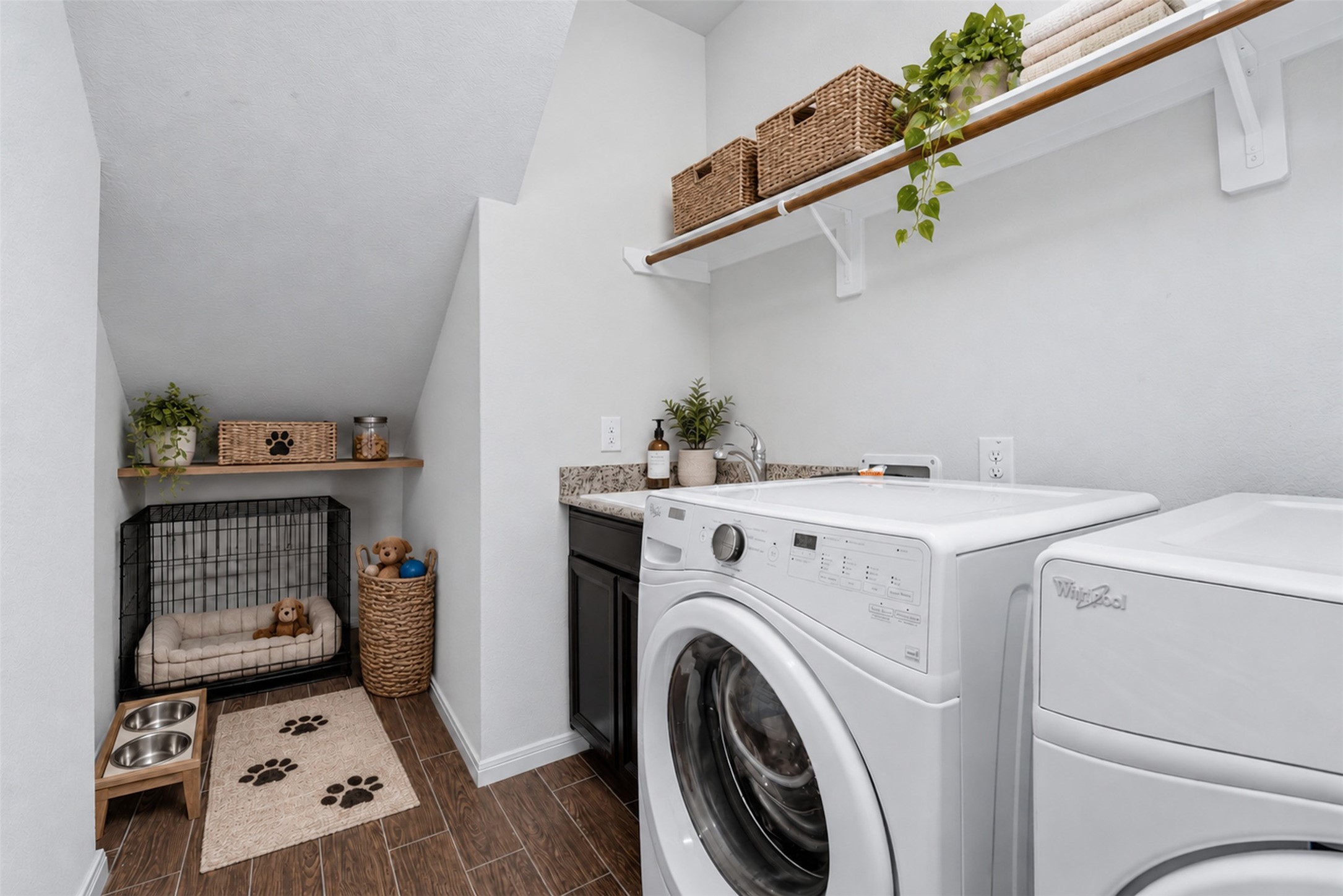 Laundry Room - Digitally Staged