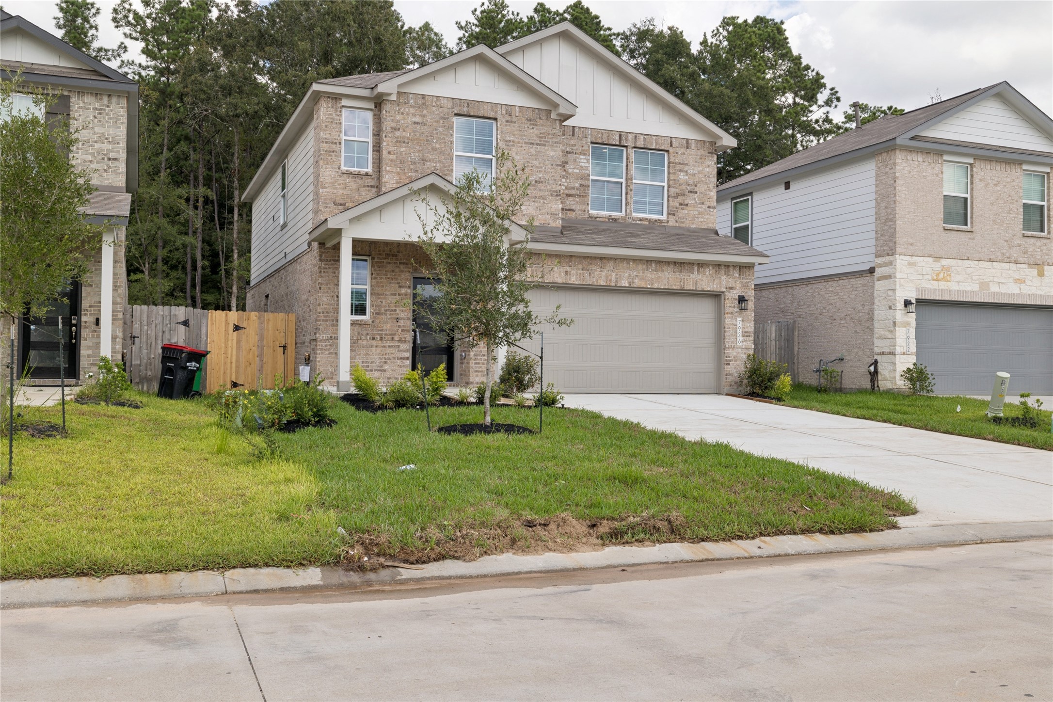7806 Bergamot Cir, Magnolia, TX 77354 7806 Bergamot Cir, Magnolia, TX 77354