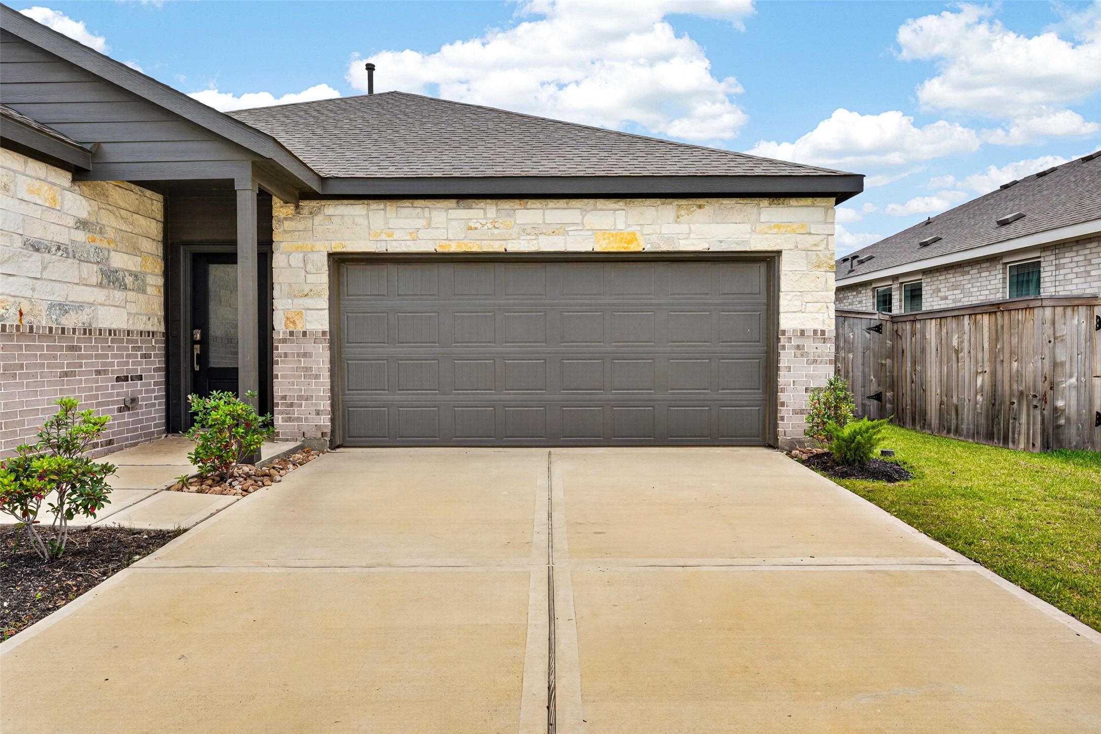 28622 Great Saddle Trail, Hockley, TX 77447