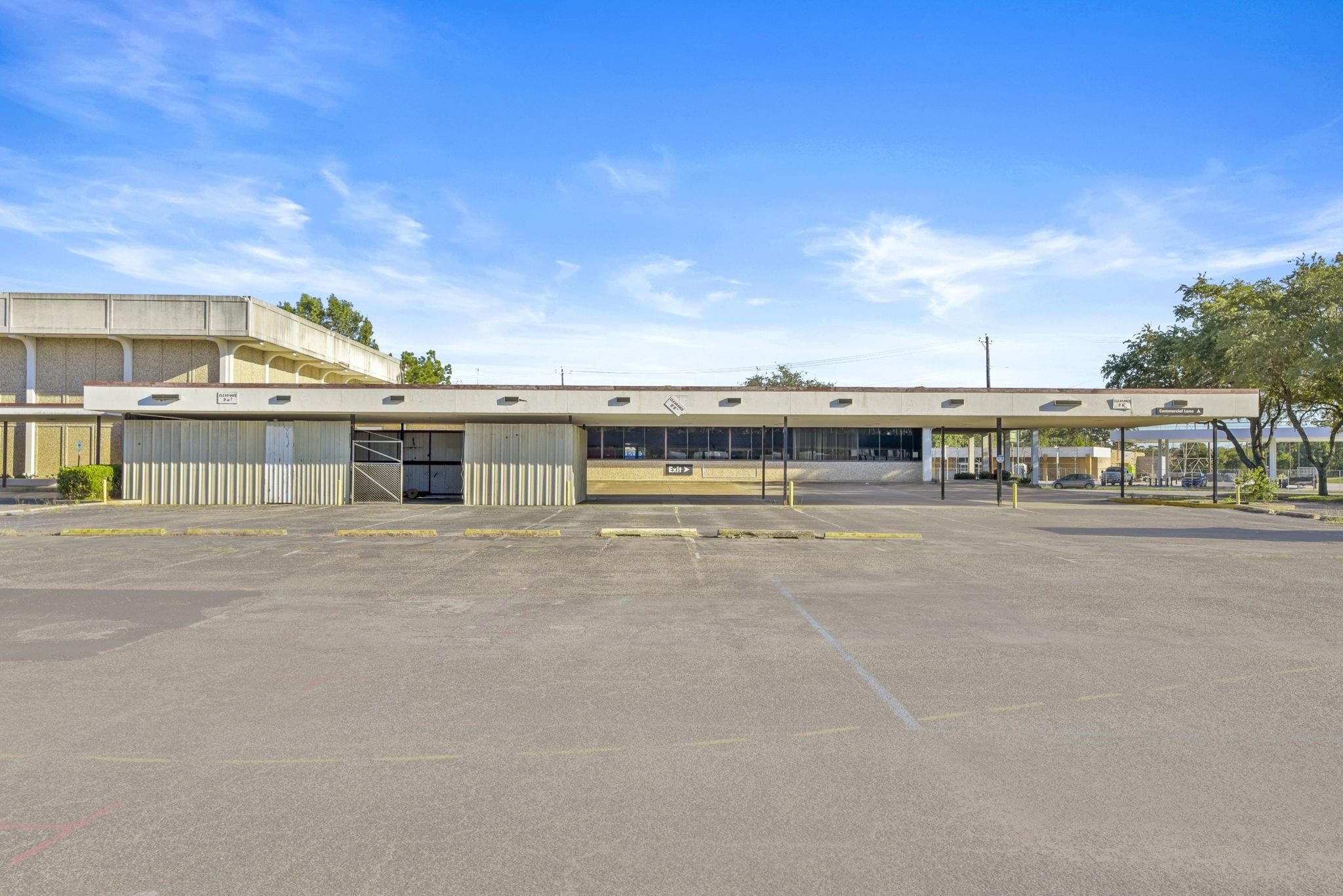 2401 Termini Street, Dickinson, TX 77539