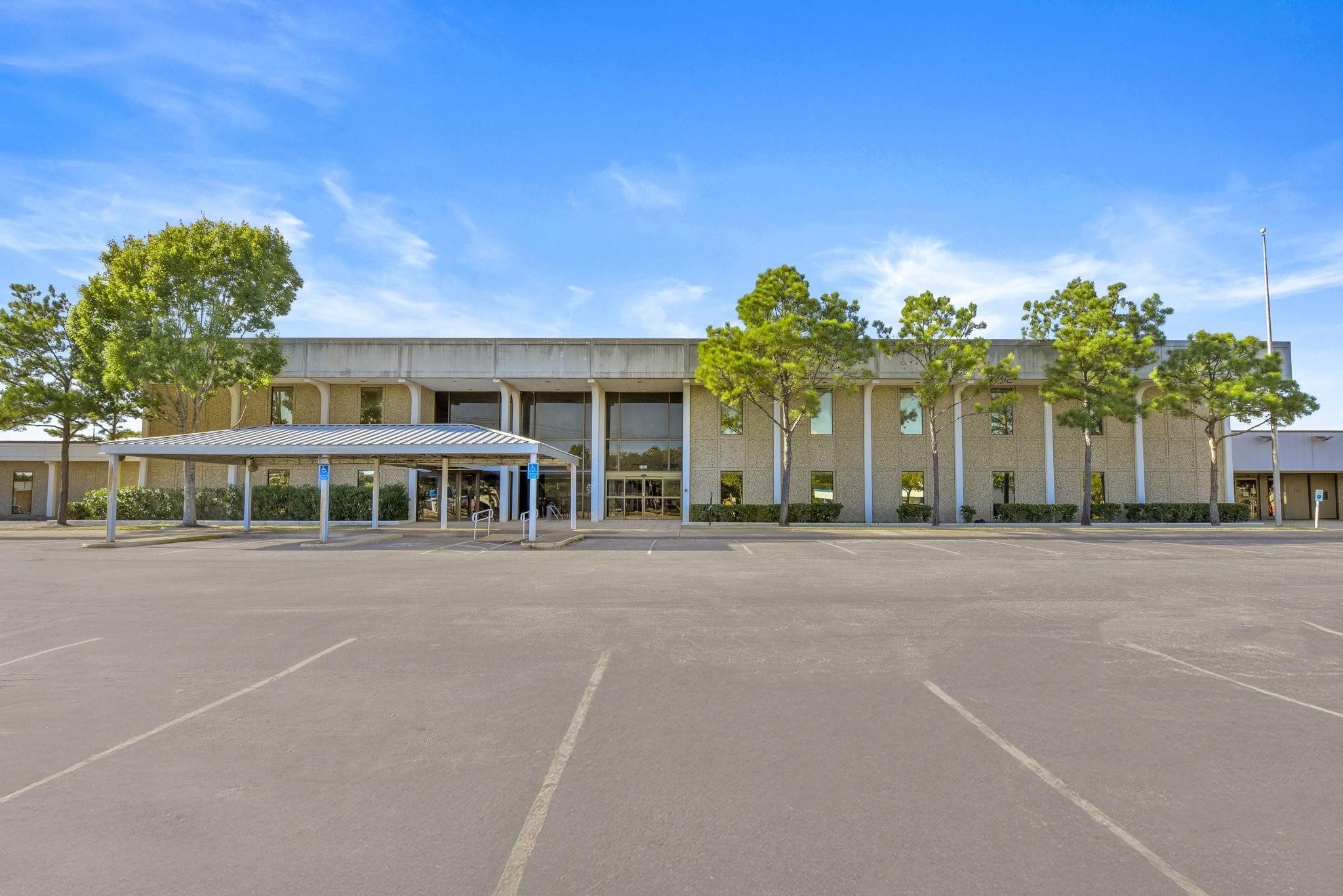 2401 Termini Street, Dickinson, TX 77539